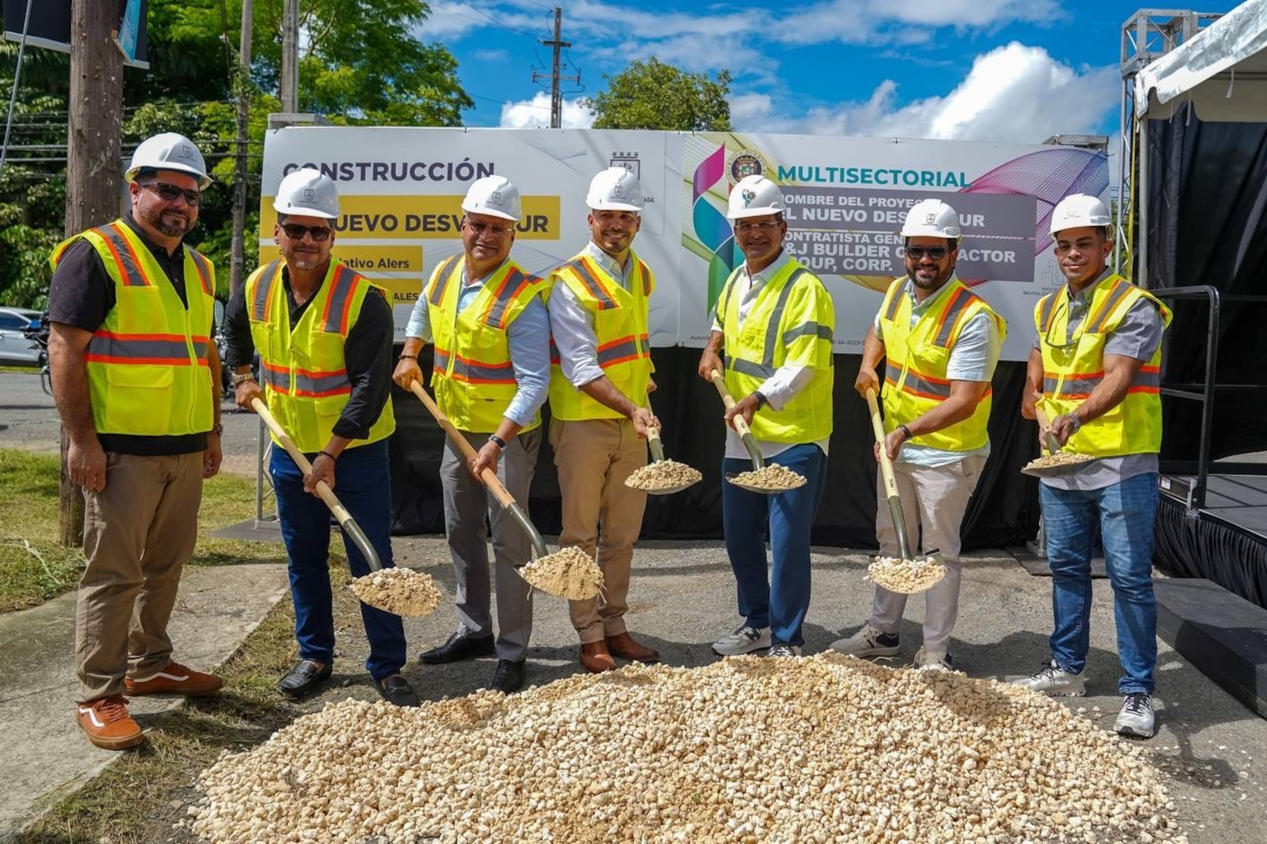 Los trabajos de reconstrucción en la Avenida Nativo Alers, en Aguada, se extenderán por espacio de 12 meses, según se indicó.