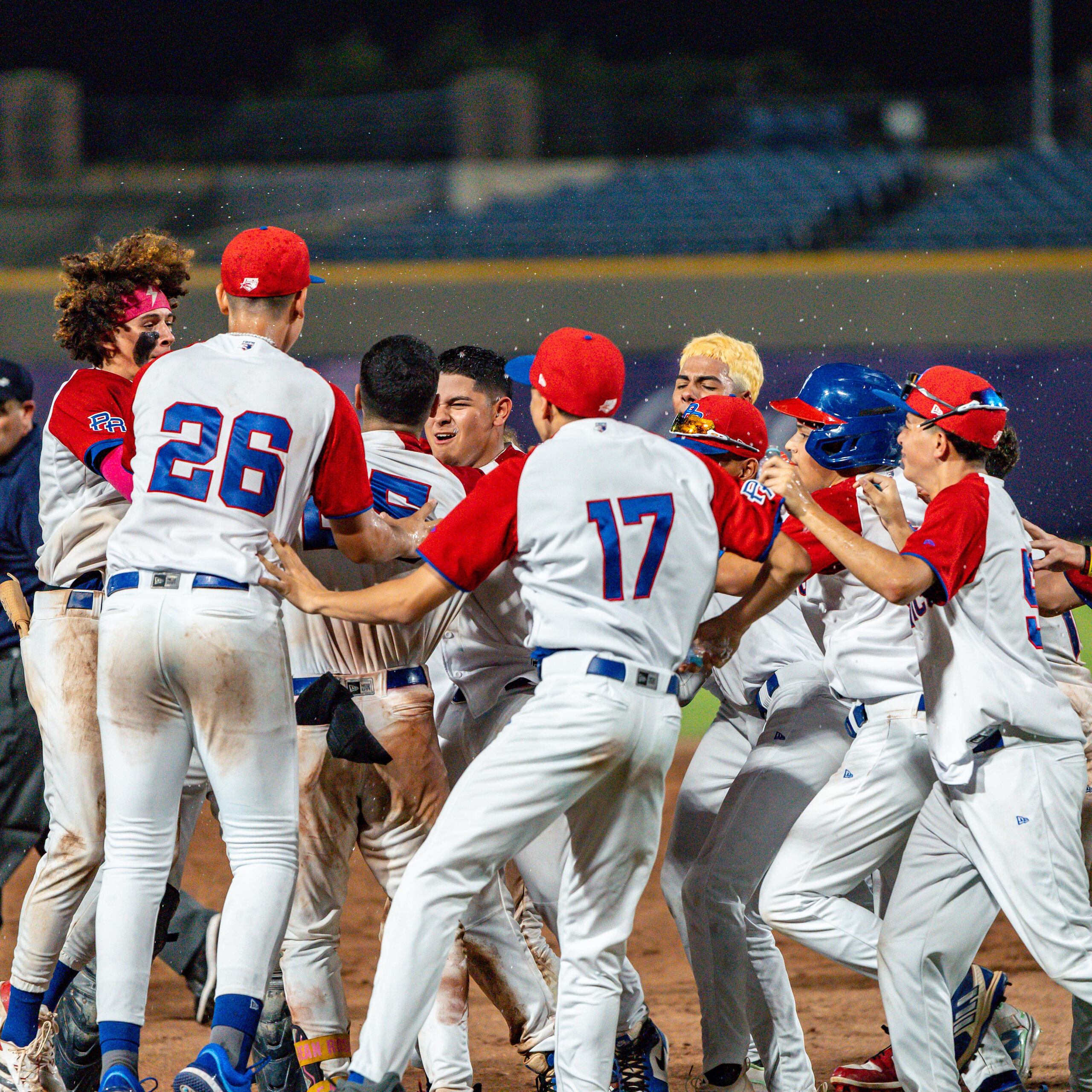 La Selección Nacional de Béisbol cerrará sus compromisos de primera fase este martes jugando ante Japón. (Suministrada / Federación de Béisbol)