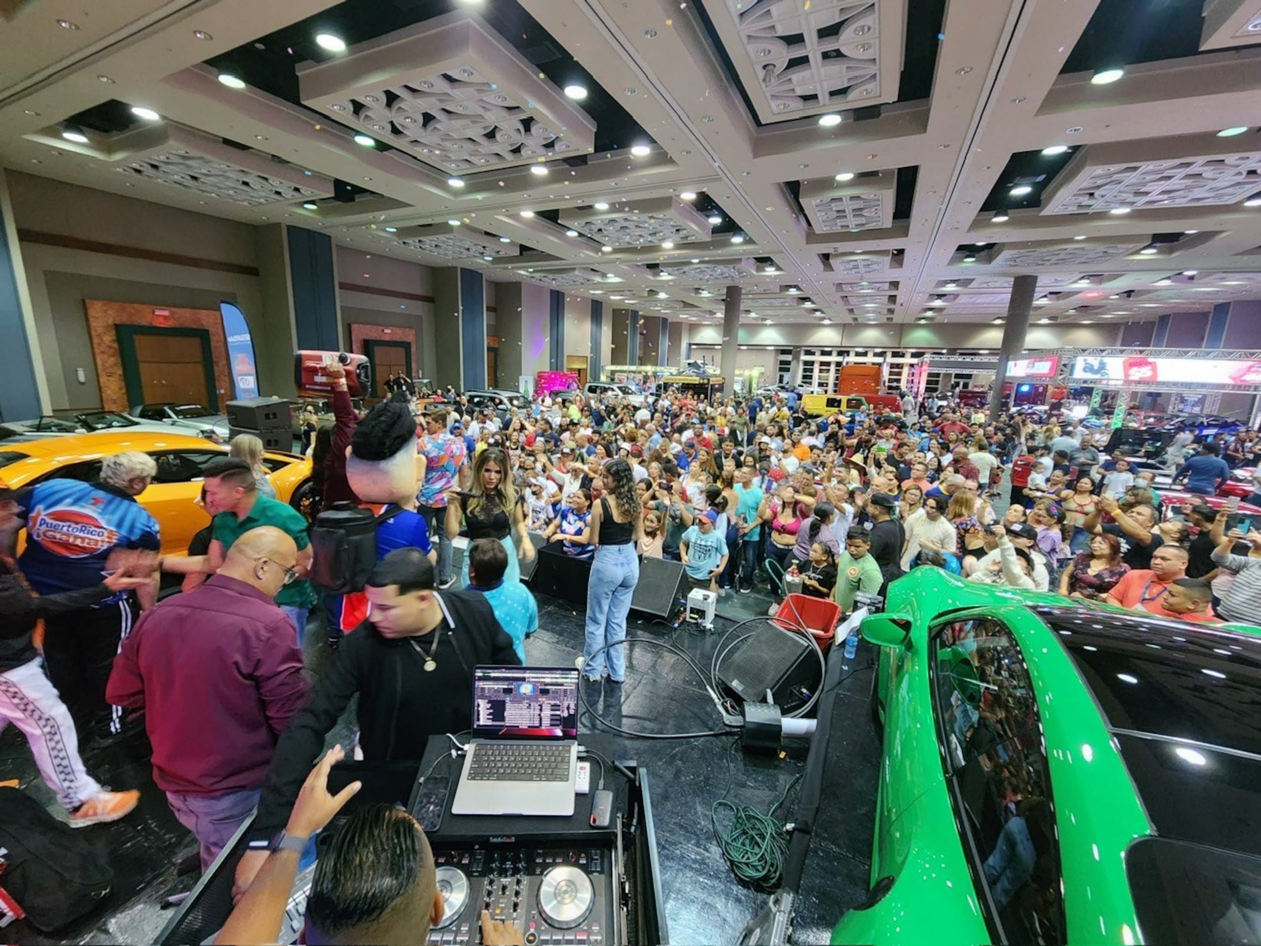 El evento contará con una variedad de vehículos, incluyendo carros antiguos, exóticos, trucks, motoras y otros.