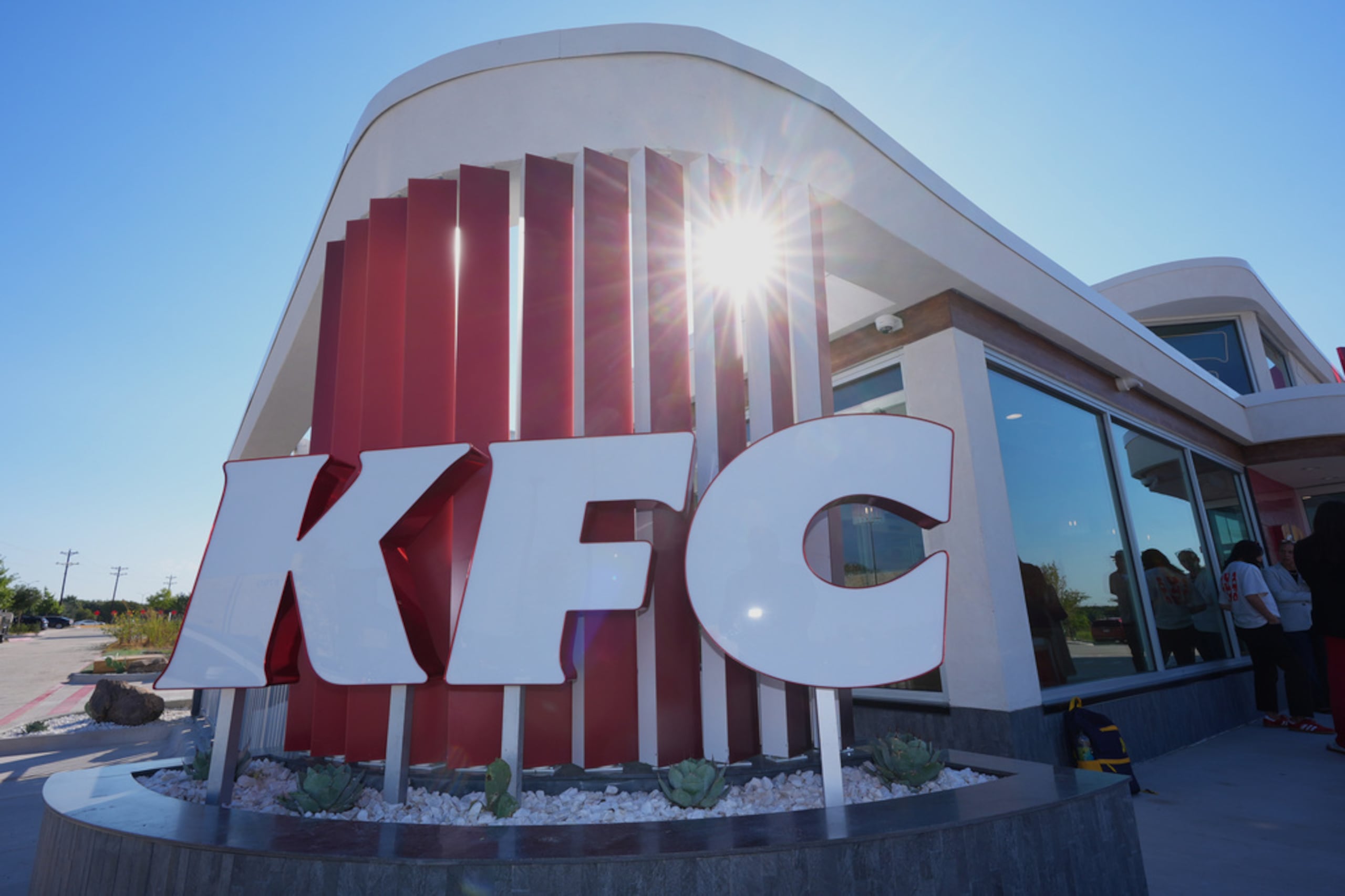 Nuevo restaurante KFC en McKinney, Texas.
