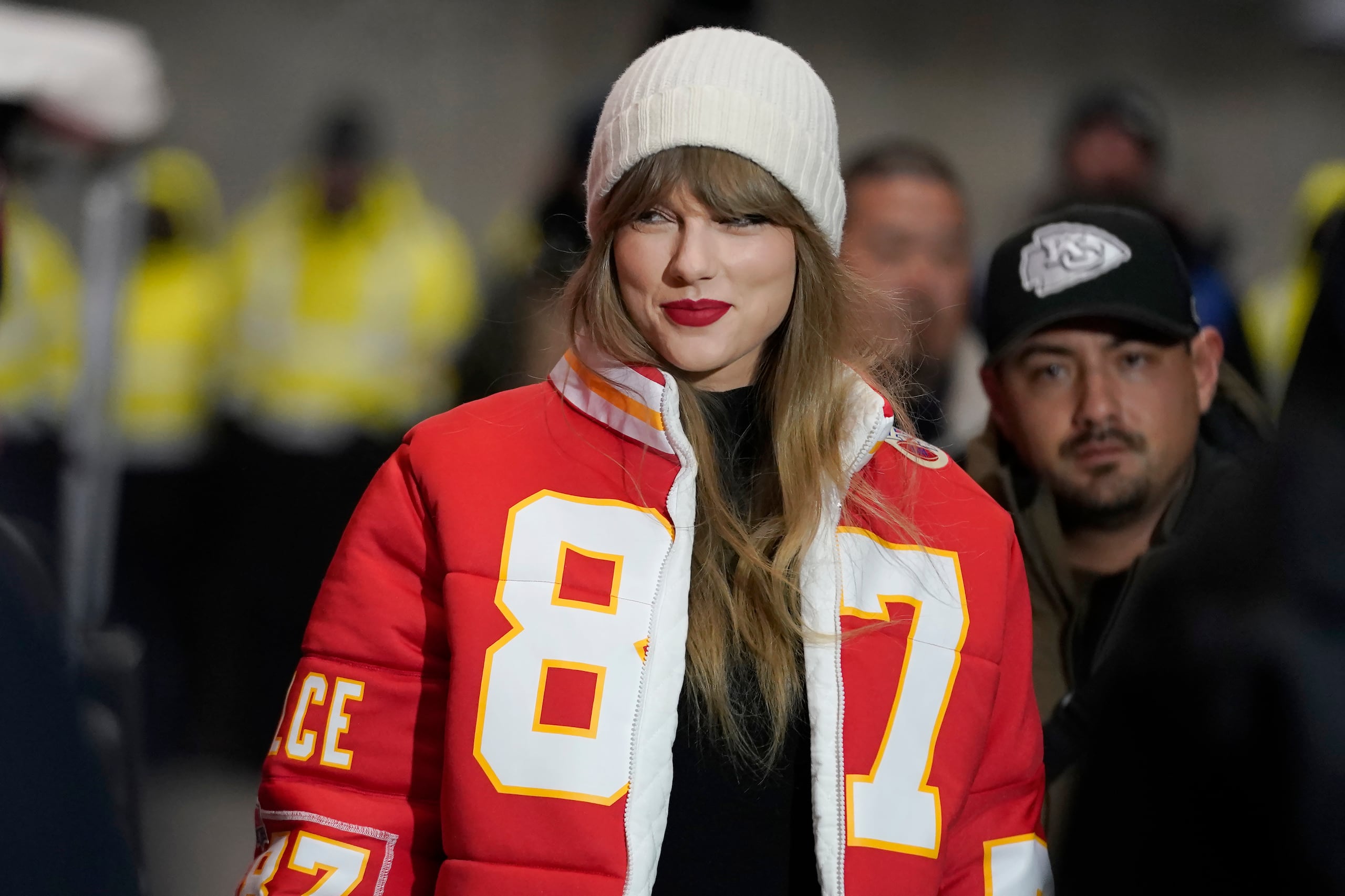 Taylor Swift  (AP Photo/Ed Zurga)