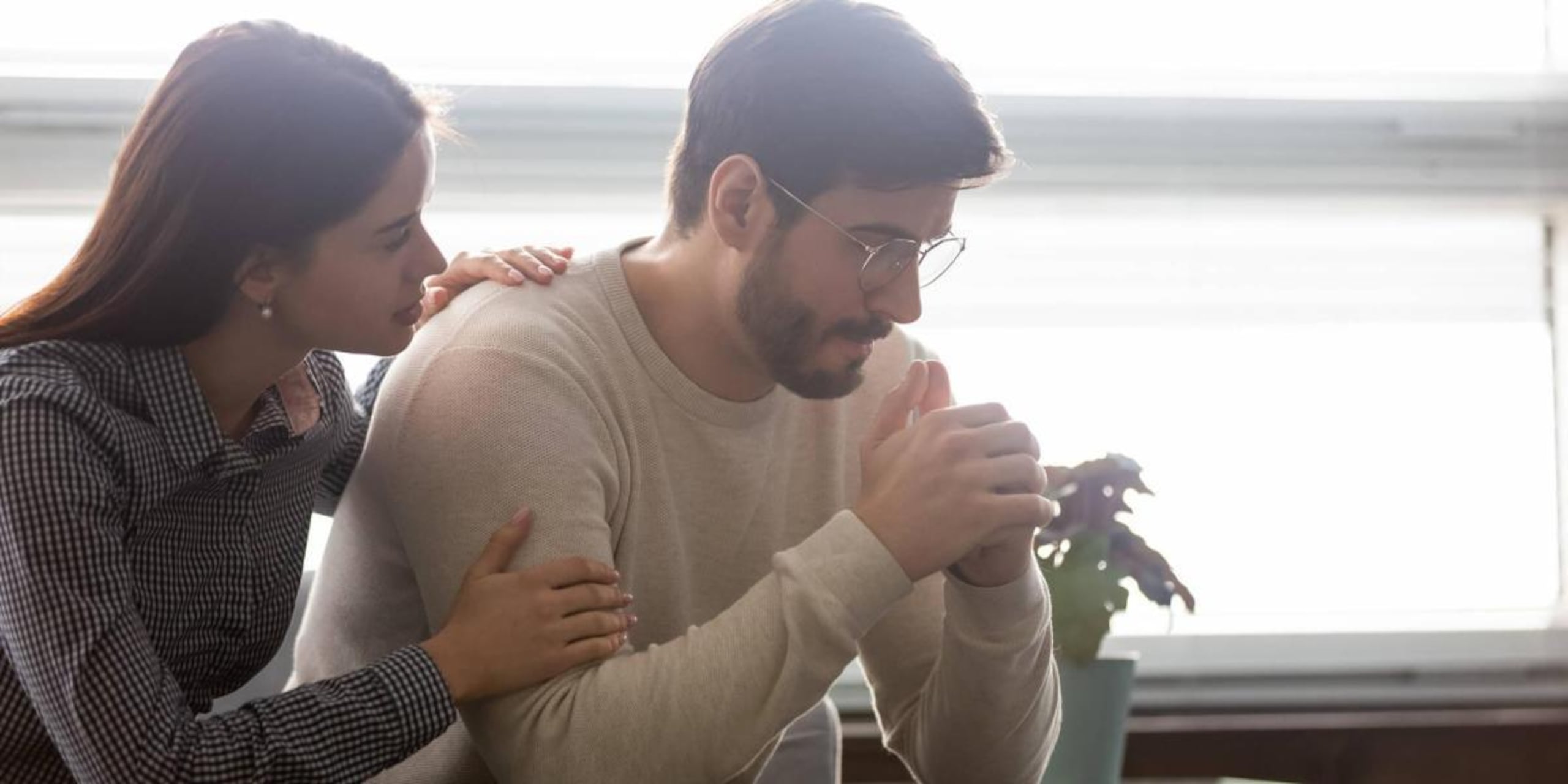 El "love bombing" es una técnica de manipulación emocional, generalmente utilizada por personas narcisistas y controladoras.