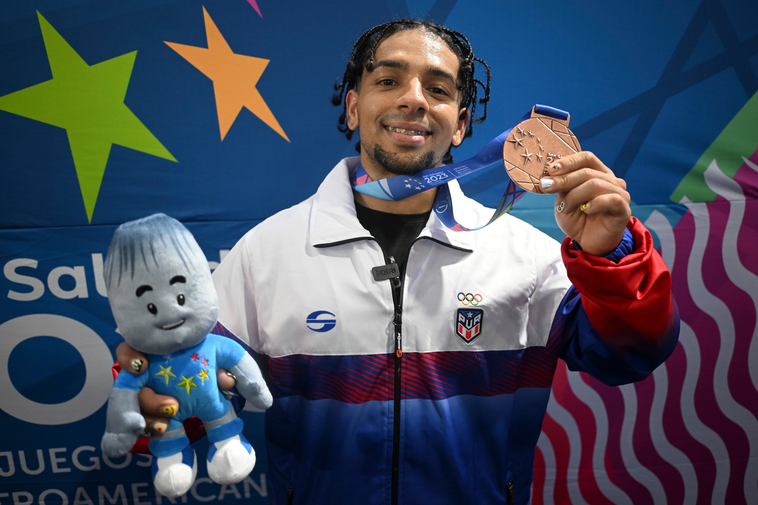 Howard Roche Cintrón le dio a Puerto Rico su primera medalla en halterofilia de los Juegos Centroamericanos y del Caribe