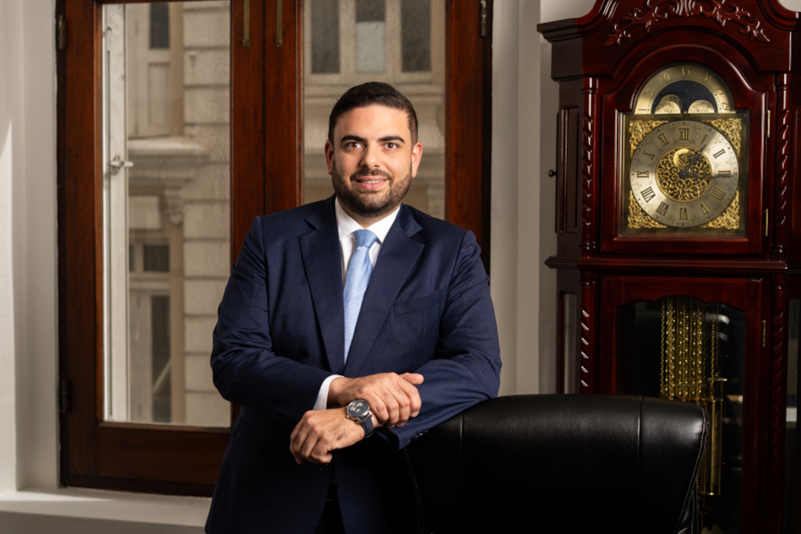 La firma fue fundada por el licenciado Anthony O. Maceira Zayas en el 2019.