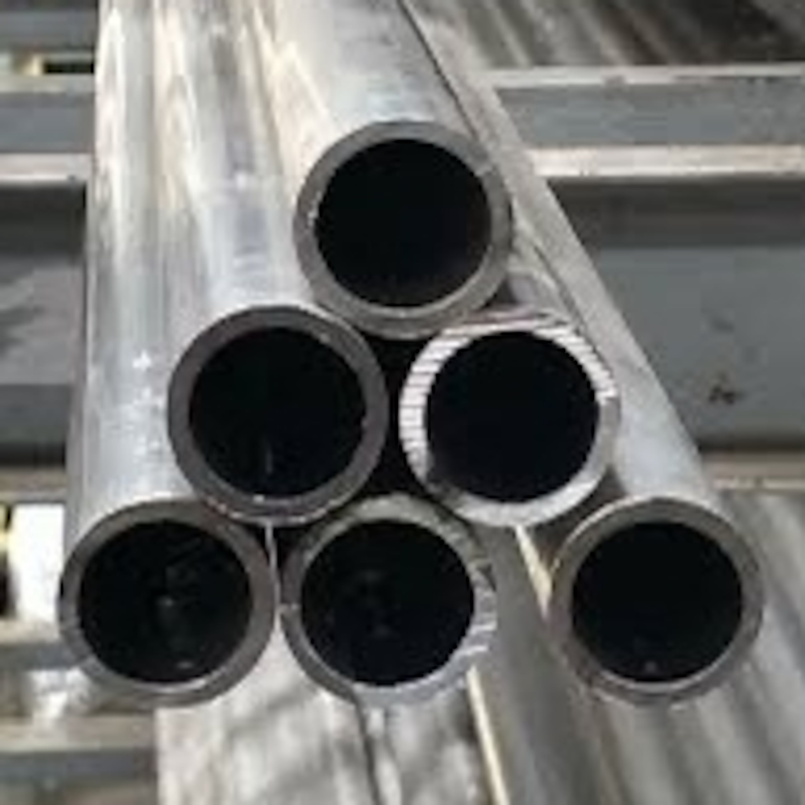 Servimetal cuenta con más de 15 líneas de producción.