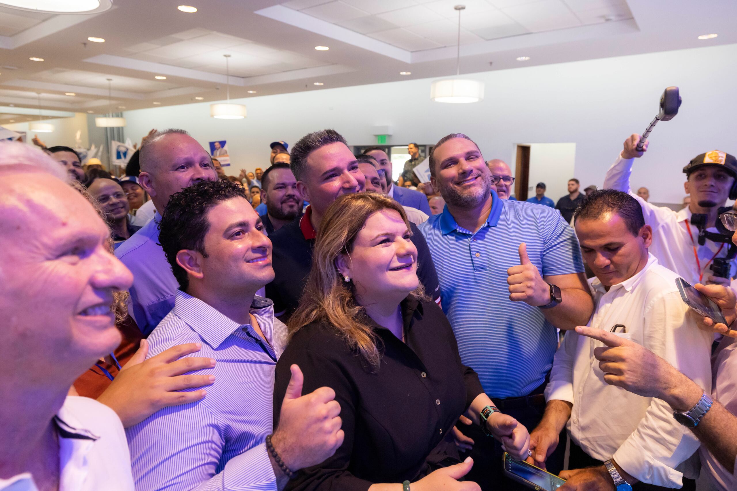 Jenniffer González Colón se presentó ayer al taller electoral que se dio en el Centro de Convenciones de Manatí.
