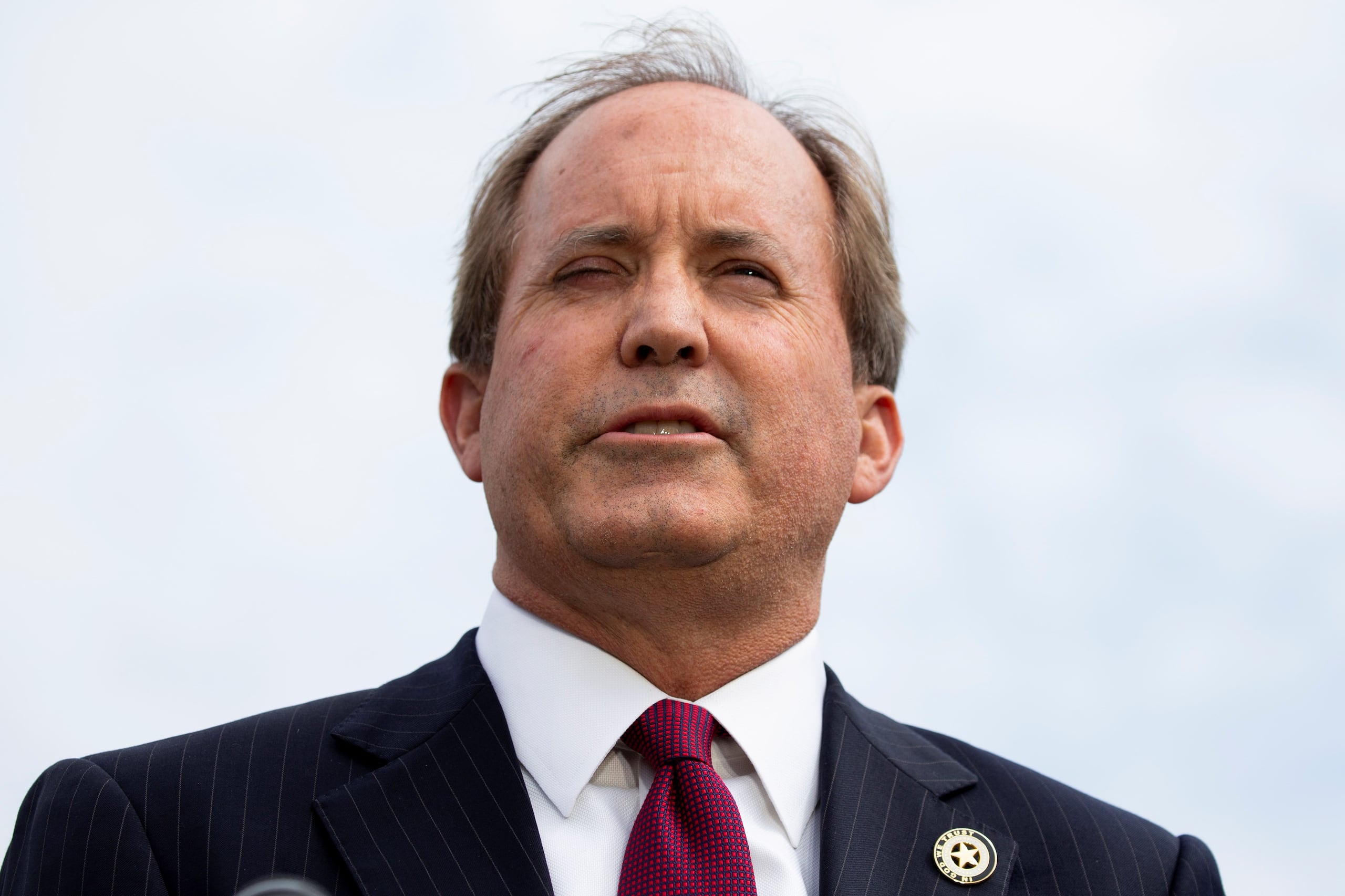 Fiscal Ken Paxton