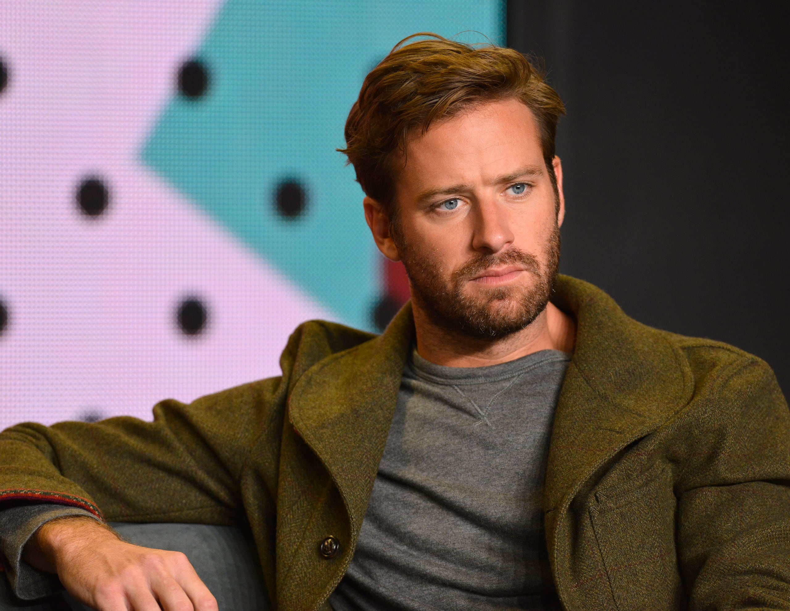 El nombre del actor fue tendencia mundial durante semanas, especialmente después de que alguna de sus exparejas, como Courtney Vucekovich, confirmara a la prensa los "raros" fetiches sexuales de su exnovio.