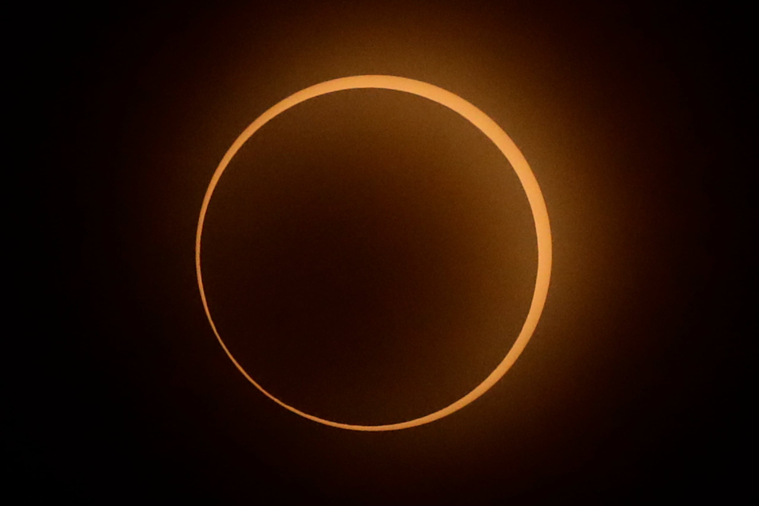 Fotografía del eclipse solar anular hoy, desde la provincia de Coclé (Panamá). EFE/ Bienvenido Velasco