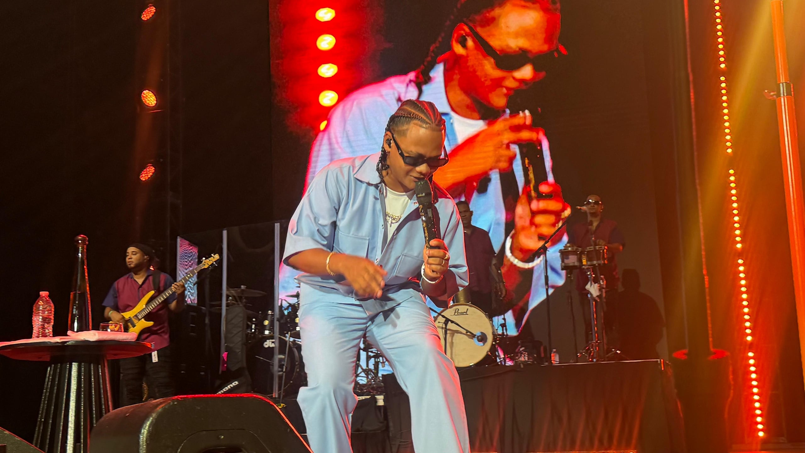 El cantante dominicano Dalvin "La Melodía", hace historia a días de culminar sus seis funciones sold out en el Coca-Cola Music Hall.