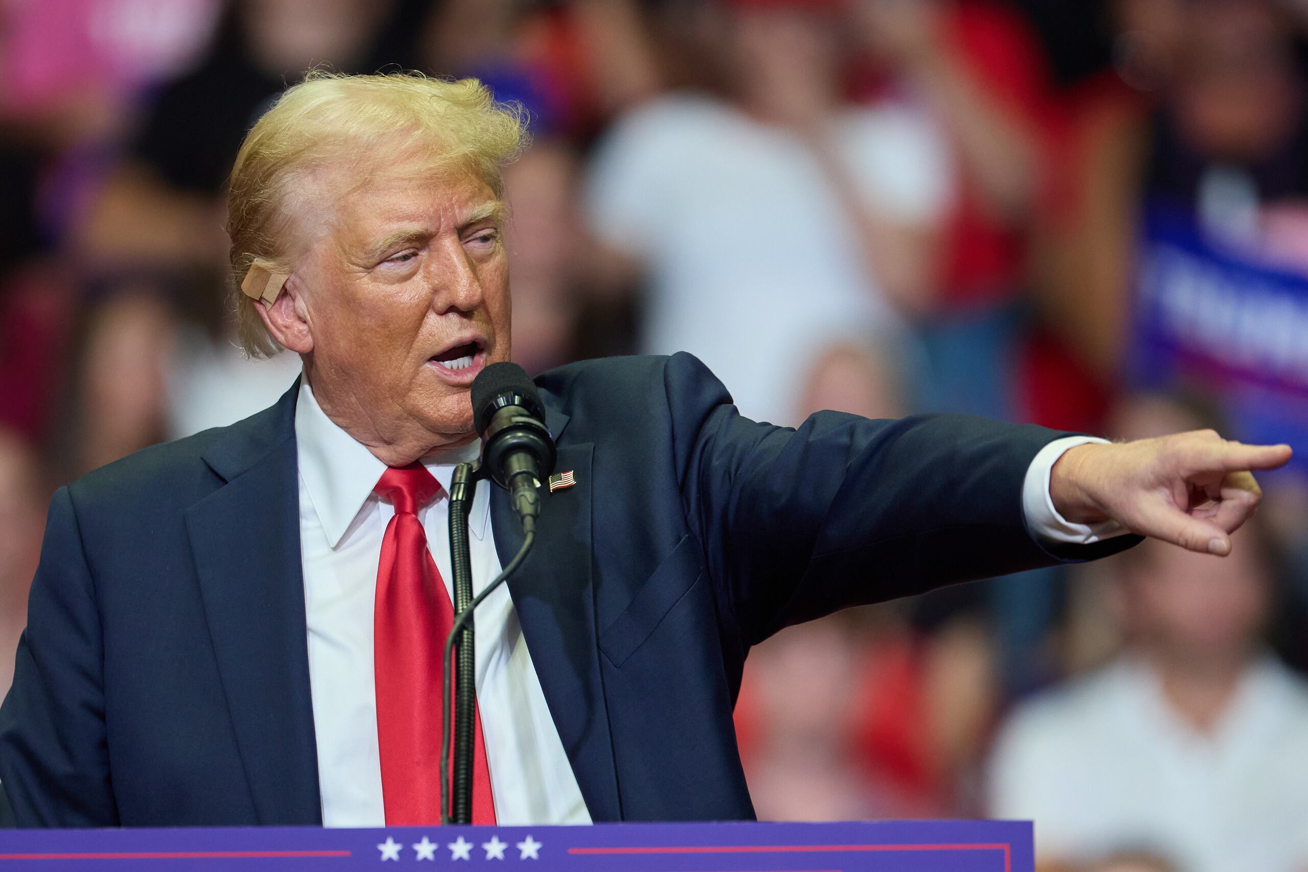 Donald Trump (EFE/ Allison Dinner/Archivo)