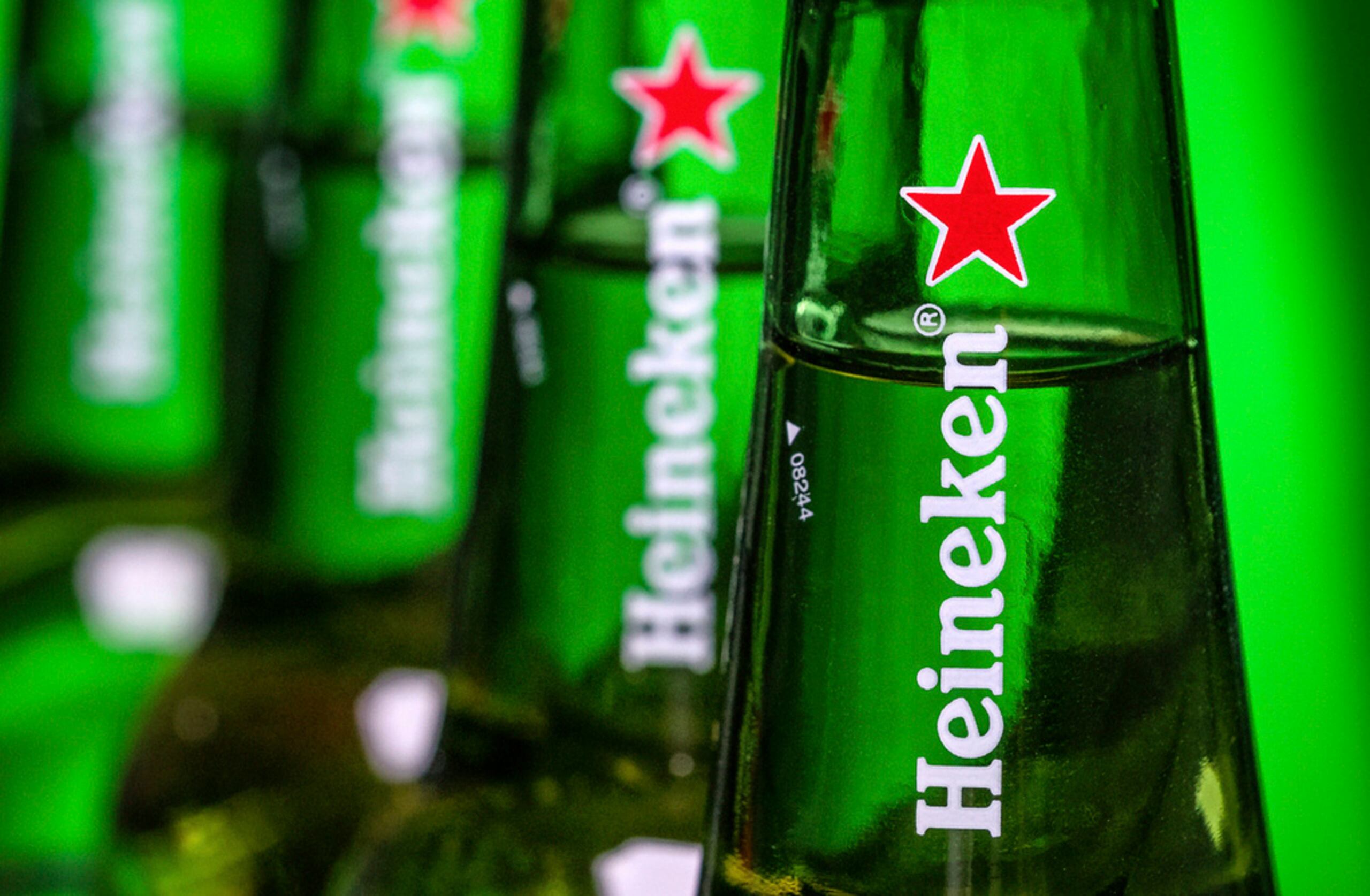 Heineken sufrirá en pérdida un total de 300 millones de euros o 325 millones de dólares.