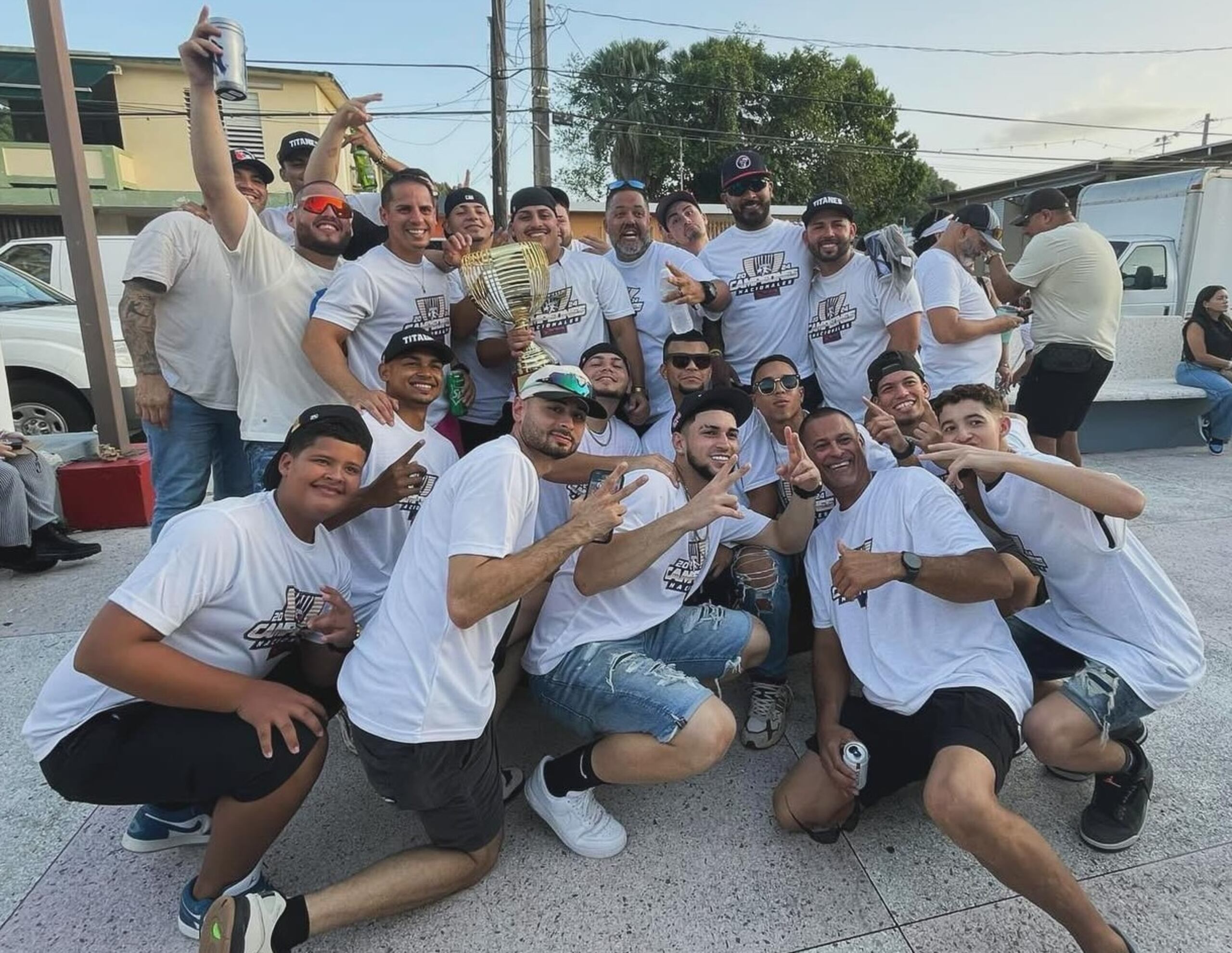 Los jugadores de los Titanes de Florida recibieron loas y aplausos de los florideños.