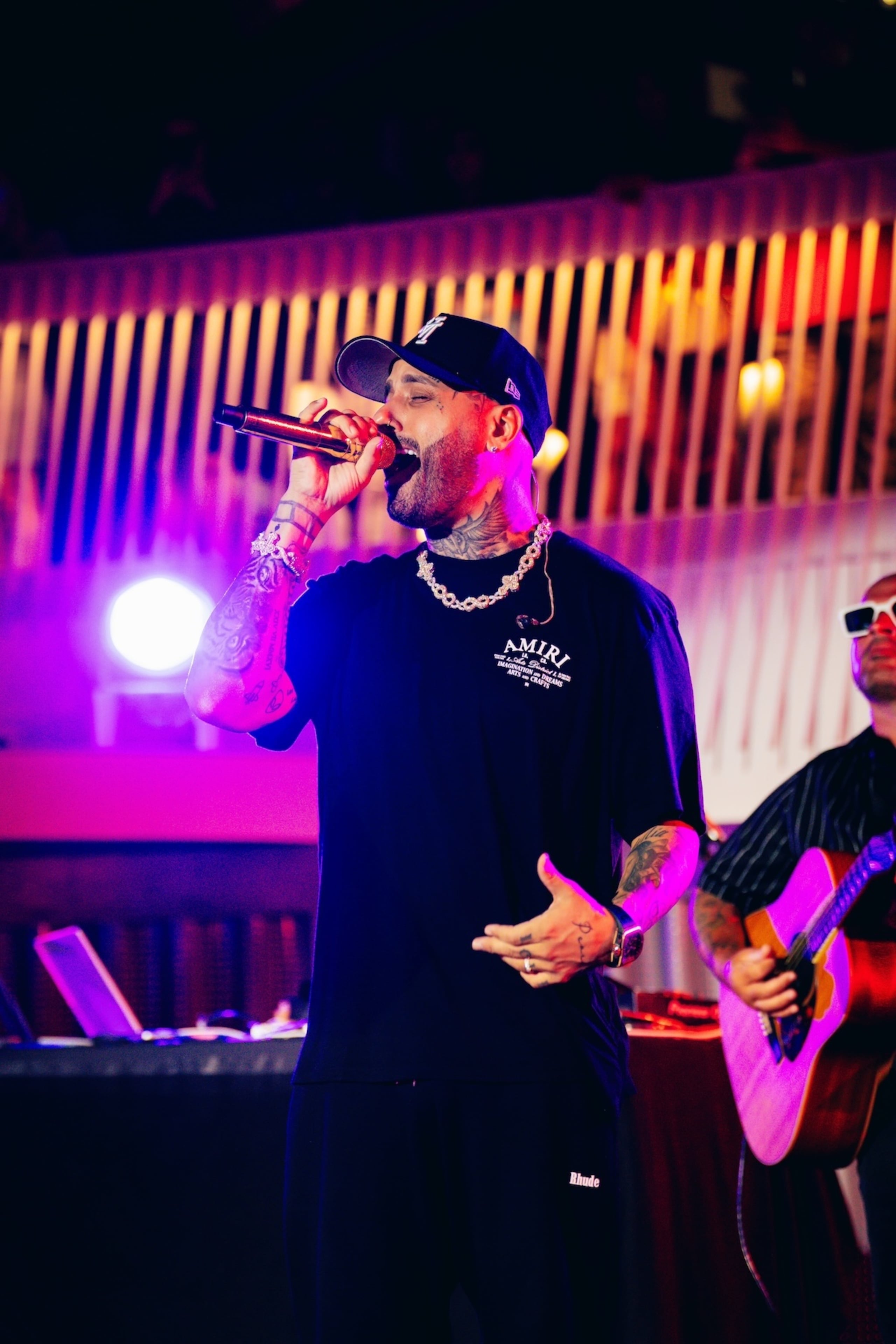 Nick Rivera Caminero (nombre de pila del reguetonero) suspendió una presentación el 27 de mayo en Nueva York, tras haber perdido la voz, según afirmó en un comunicado.