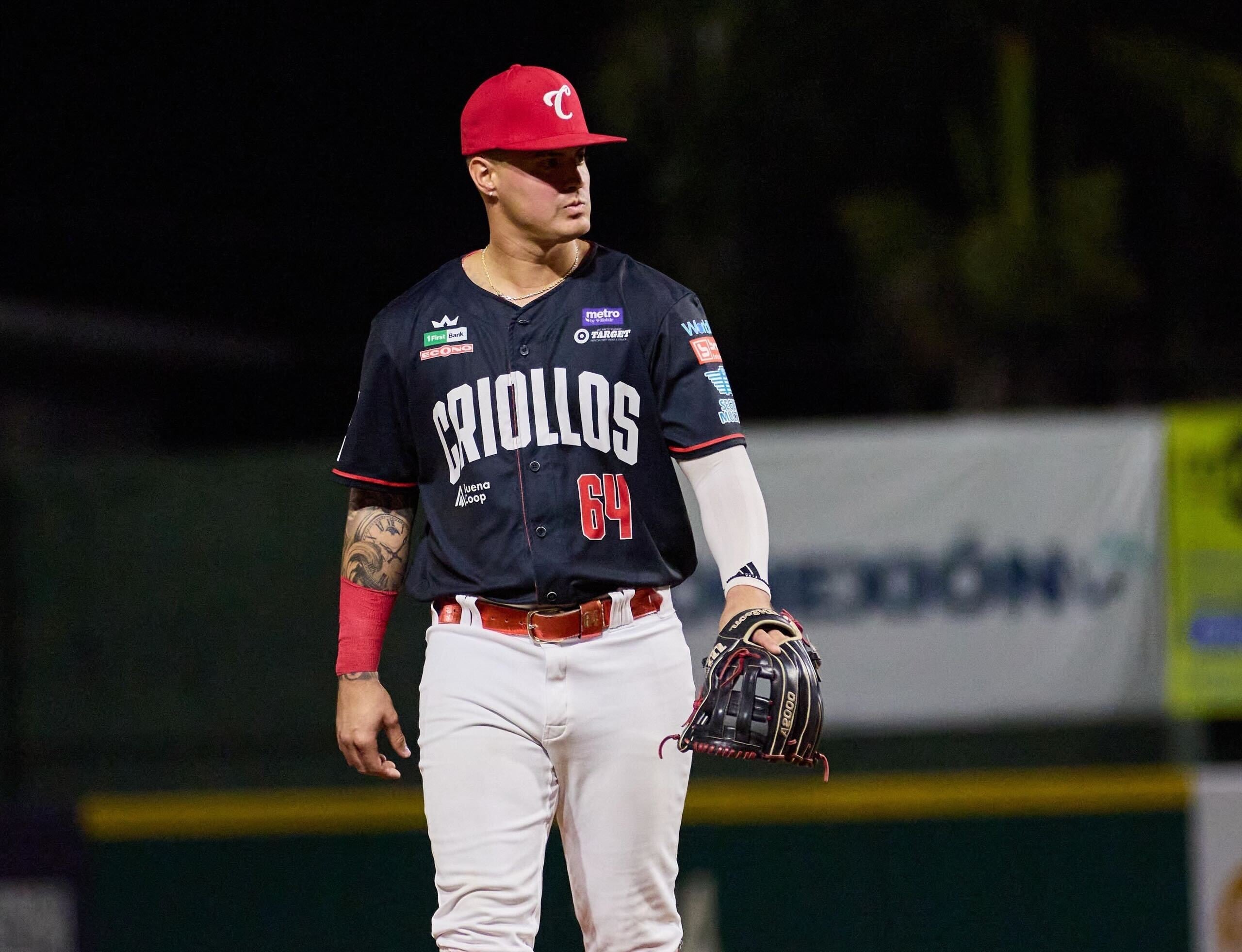 José Miranda, de los Criollos de Caguas, durante la semifinal A contra los Cangrejeros de Santurce en la LBPRC.