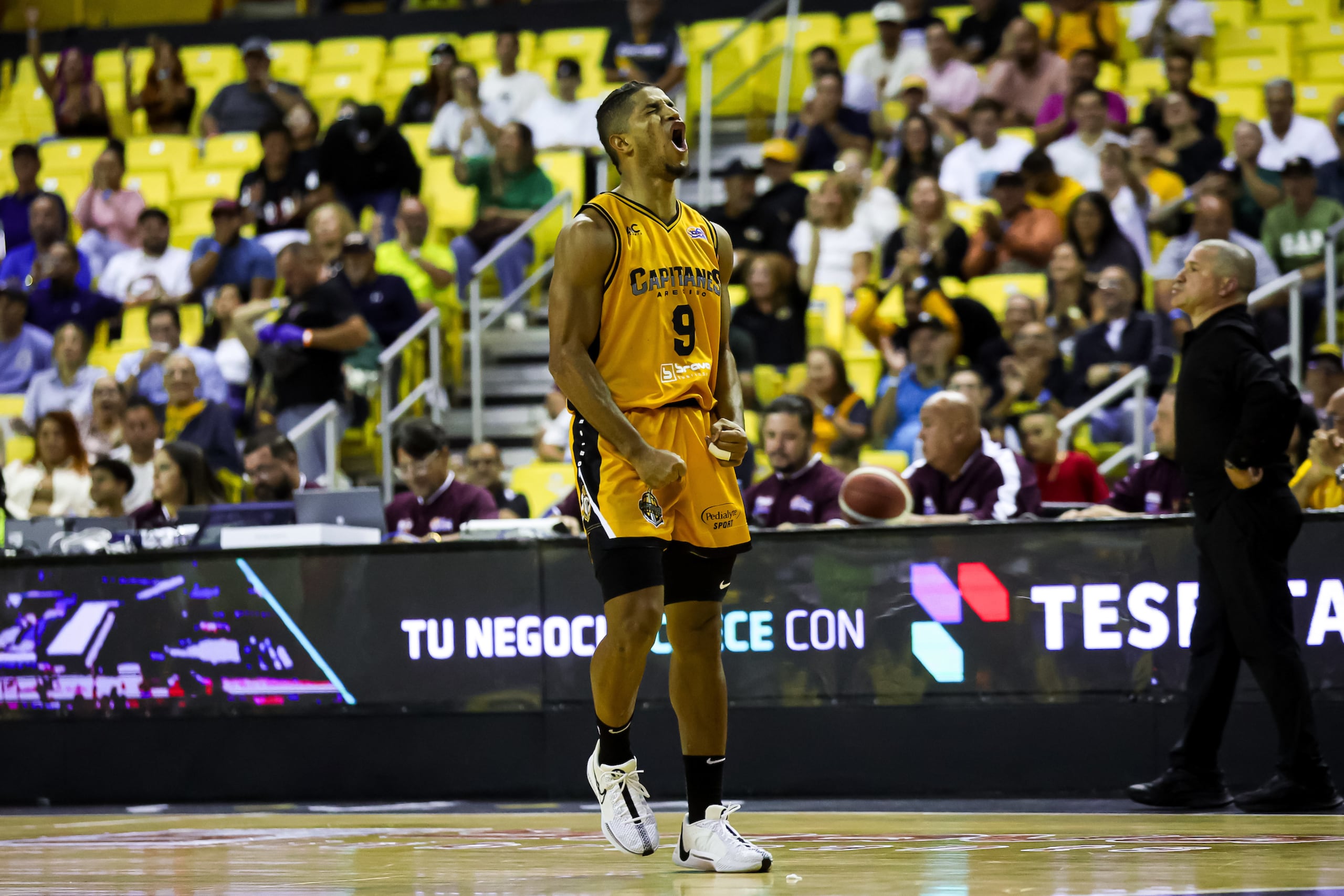 El escolta Alfonso Plummer promedió 19 puntos por juego con los Capitanes de Arecibo.