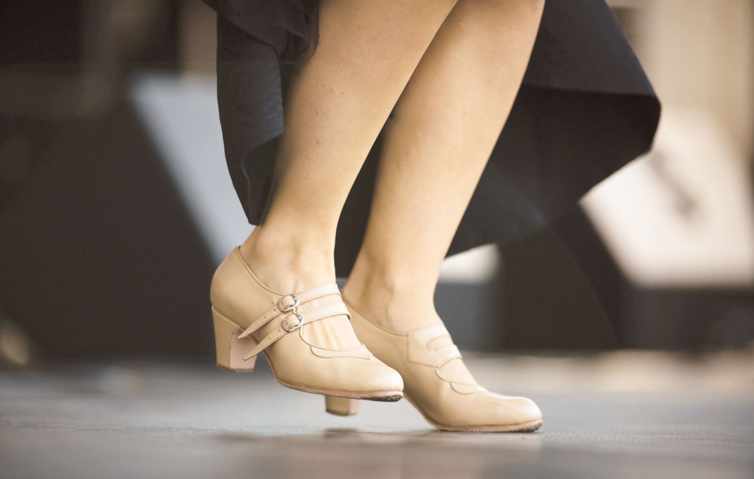 Se consideró que las danzas eróticas han disparado, en la ciudad, el inicio temprano de los menores en la vida sexual y los embarazos no deseados que el año pasado fueron cerca de 4,000. (GFR Media)