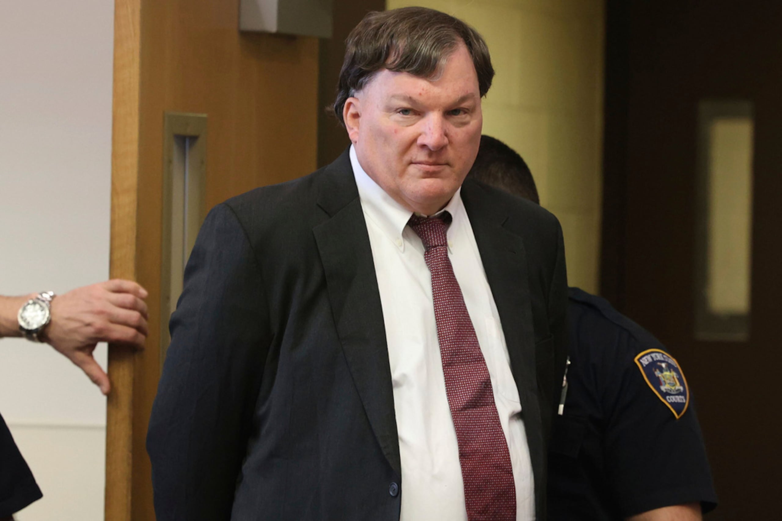 Rex Heuermann en el tribunal del condado Suffolk en Riverhead, Nueva York, el 25 de febrero de 2025.