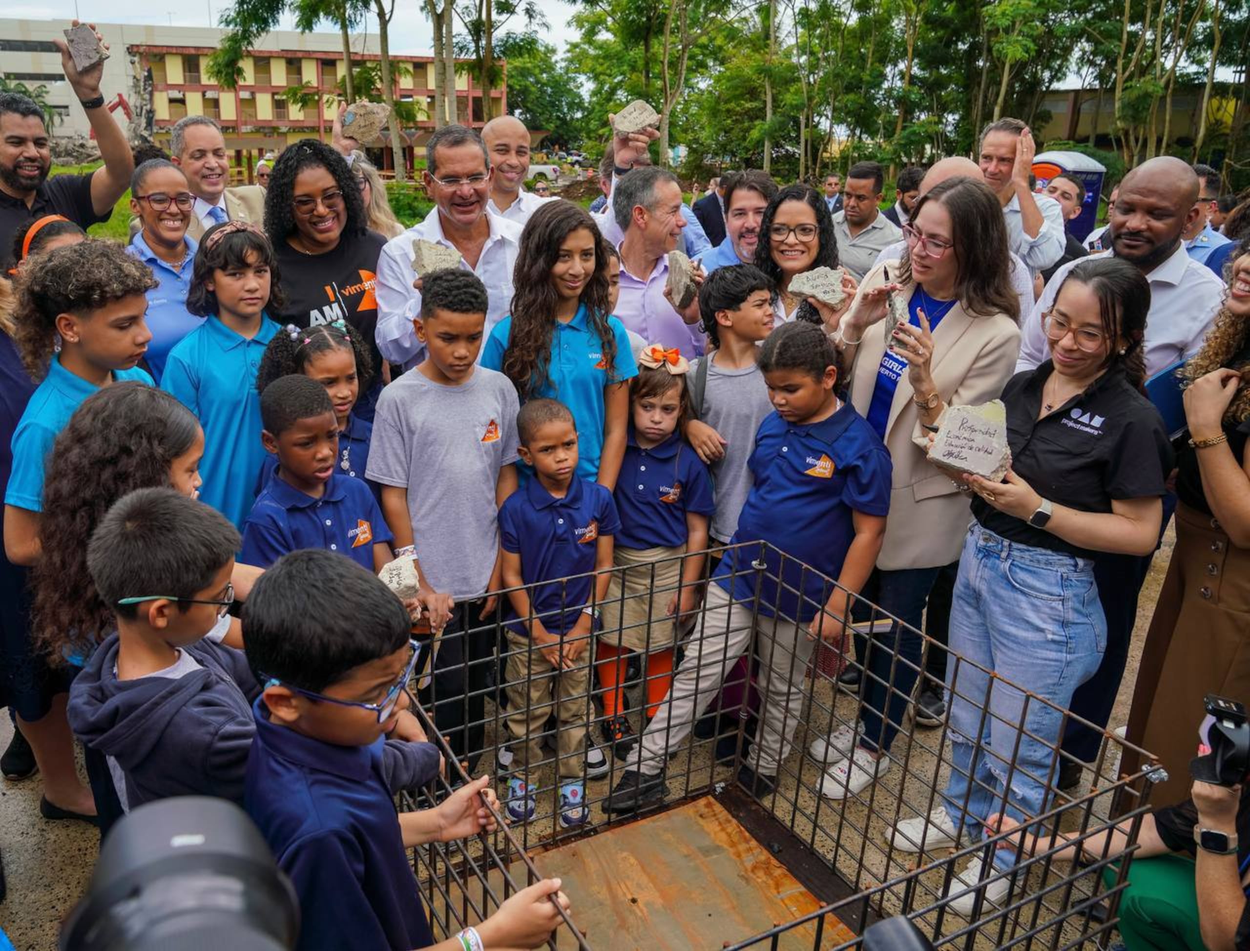 Cada componente del proyecto generará actividad económica para la comunidad del Residencial Ernesto Ramos Antonini, Villa Padres y áreas adyacentes.