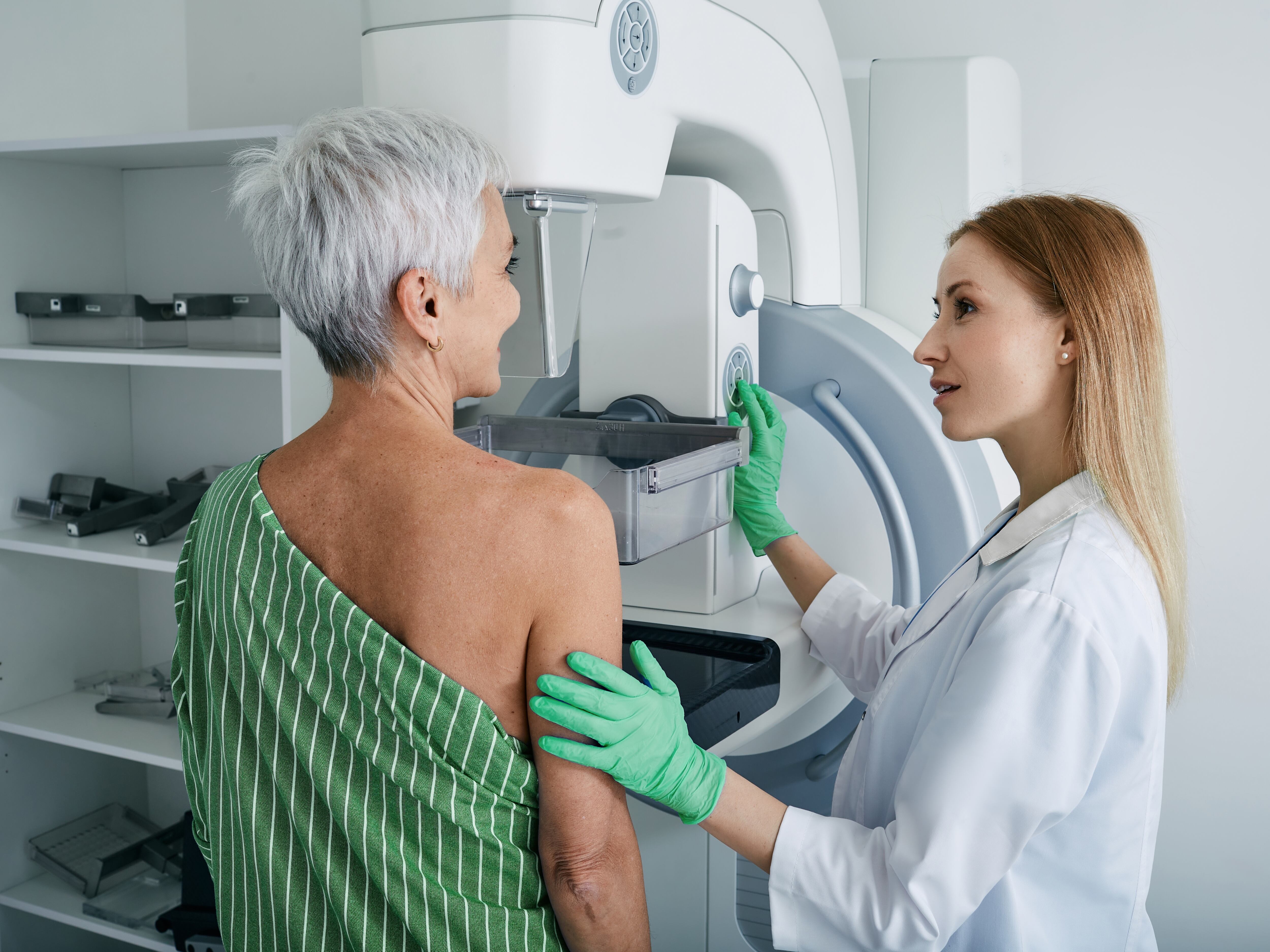 Imagen de la cobertura de: Exhortan a no posponer la mamografía ante el riesgo de cáncer de mama