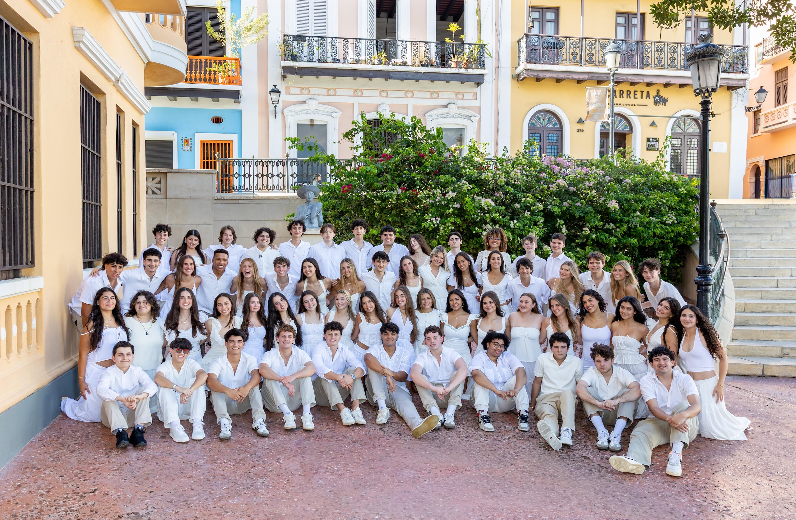 Clase 2026 de TASIS Dorado