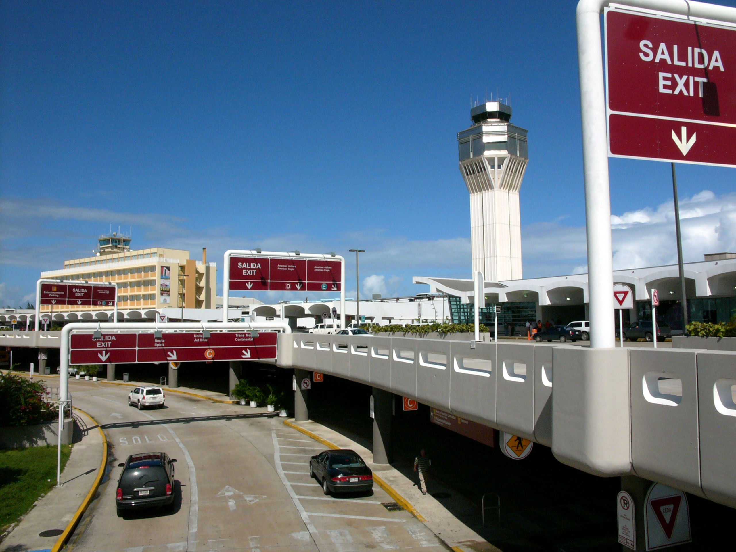 El espacio aéreo en el Caribe fue reabierto.