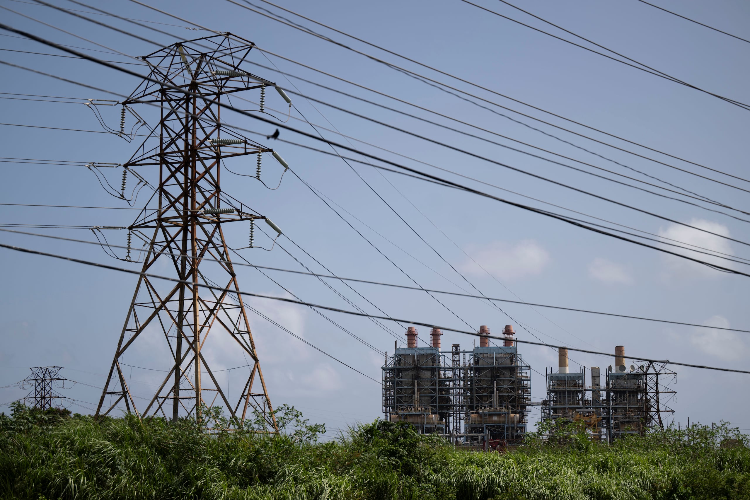 El Negociado aclaró que, en la medida en que LUMA intente presentar esta moción como una nueva petición, también será denegada.