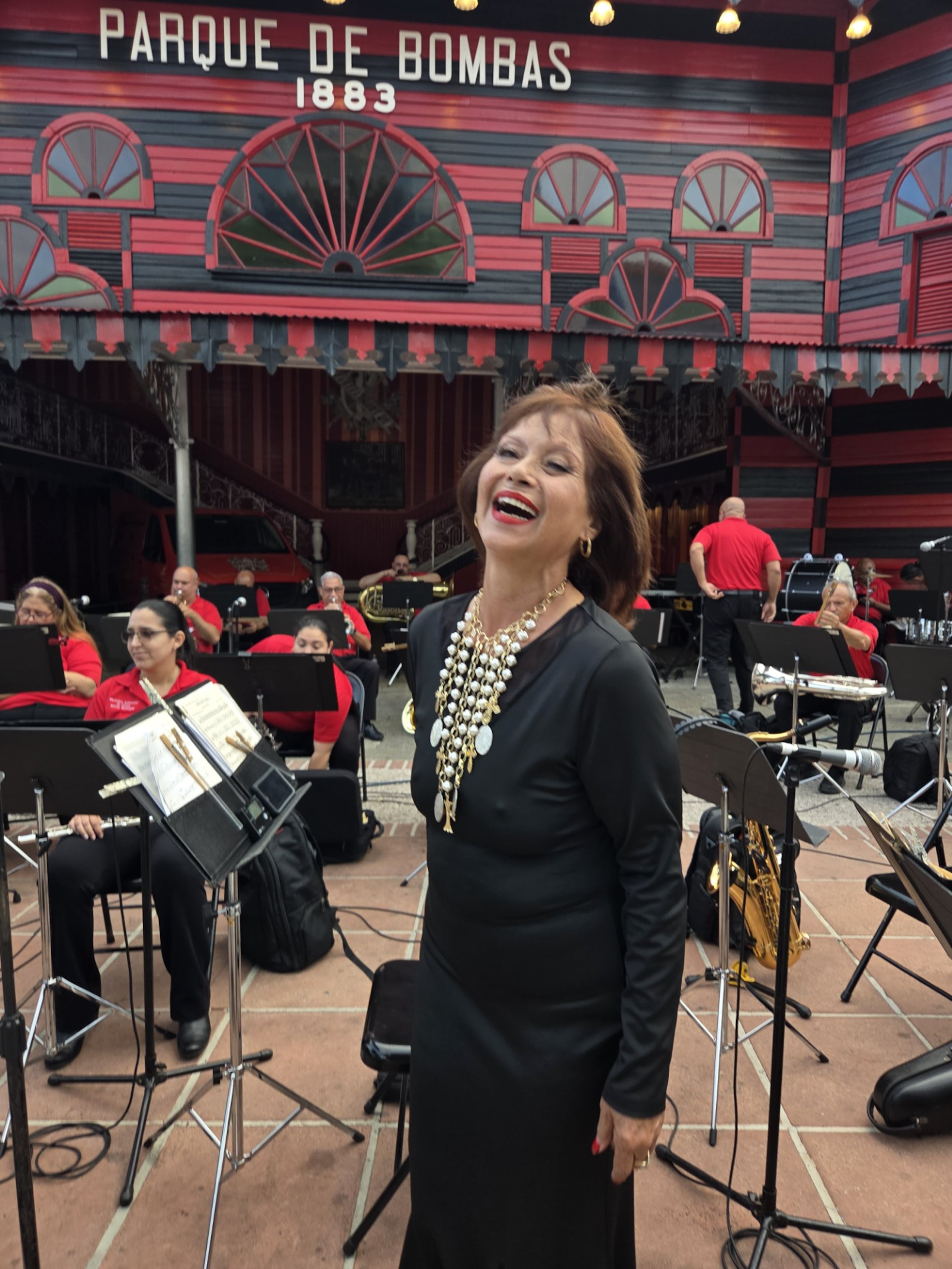 Álida Arizmendi está entusiasmada con su nuevo proyecto digital: el podcast "Entre tú y yo".