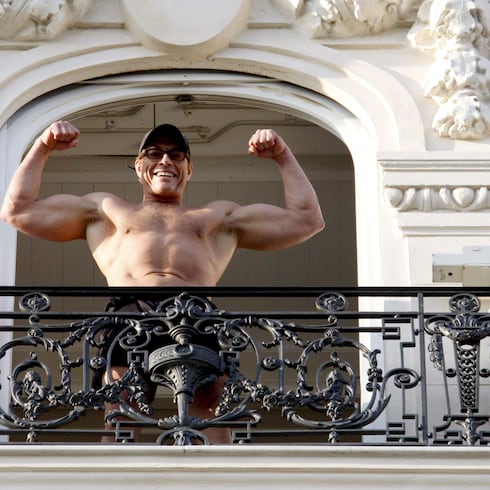 FOTOS: Jean-Claude Van Damme sigue poderoso a los 65 años