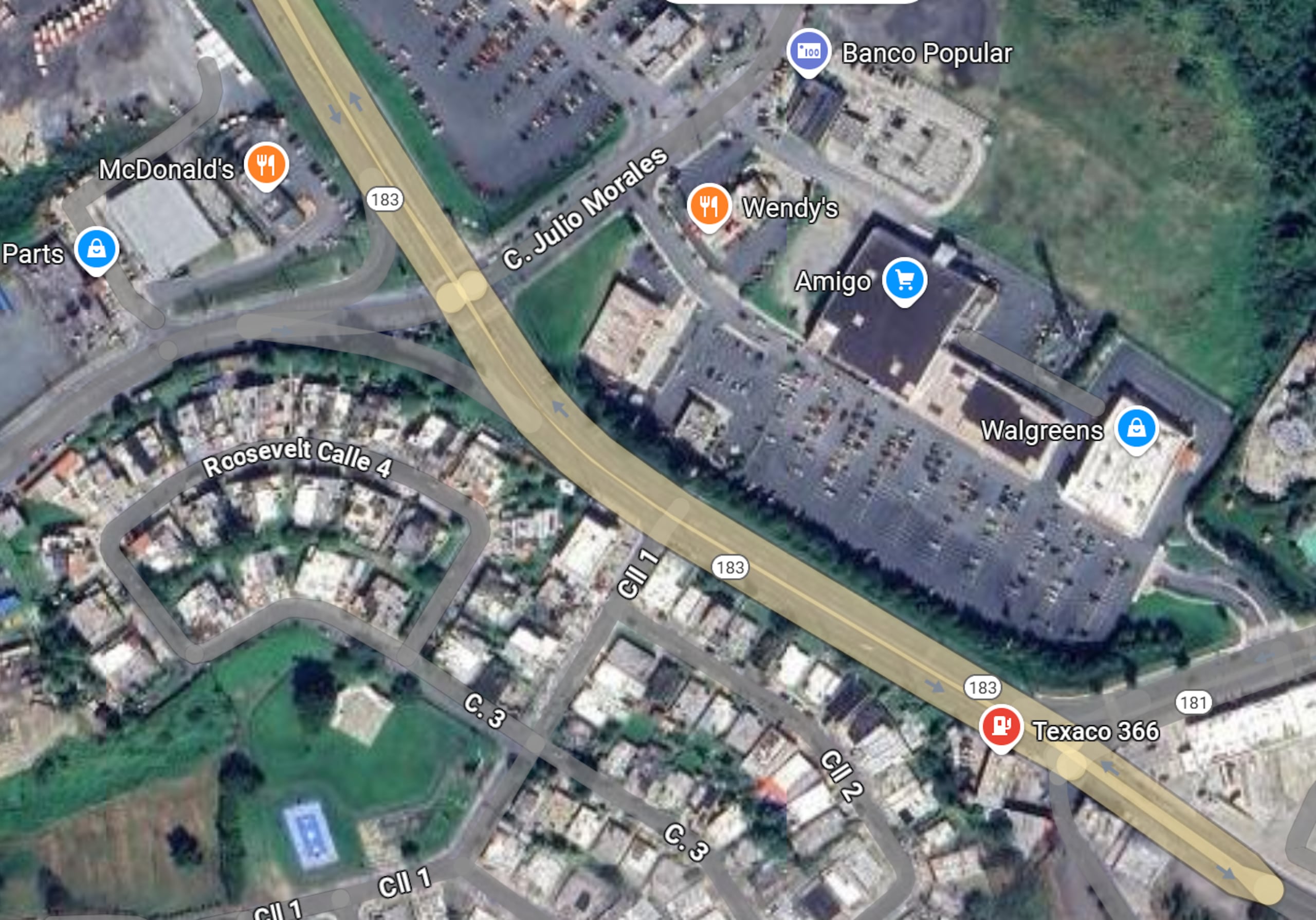 La escena del asesinato en San Lorenzo se extiende desde el restaurante de comida rápida McDonald's hasta detrás de la gasolinera Texaco, puntos que se observan en este mapa de Google Maps.