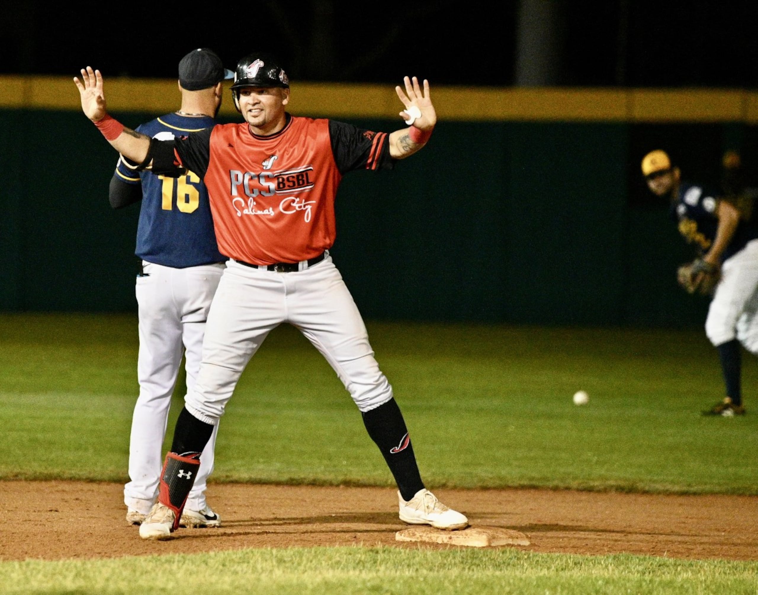Los Peces Voladores de Salinas ya tienen otro pase a la postemporada ponchado.