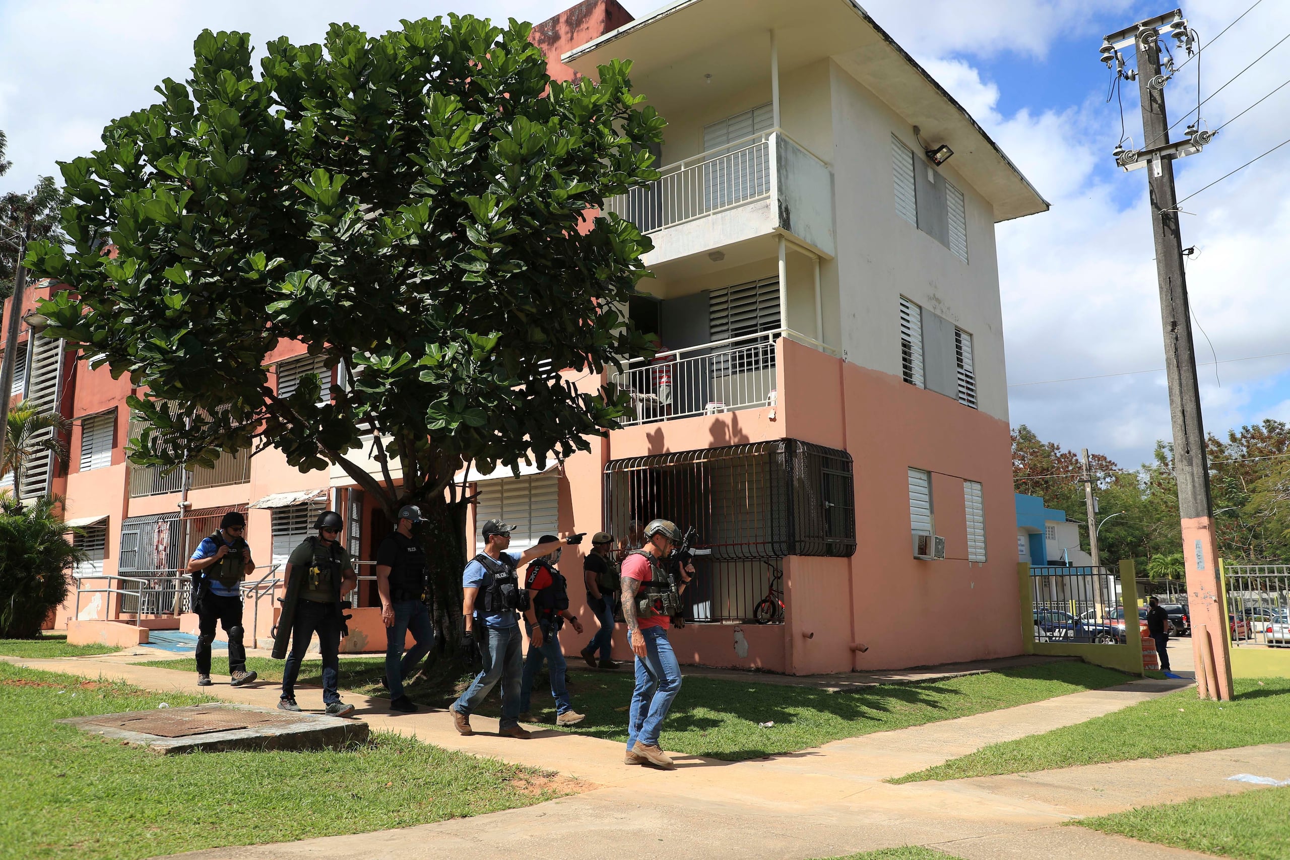 El fugitivo fue arrestado en el residencial Vista Hermosa, en Puerto Nuevo. (Archivo/GFR Media)