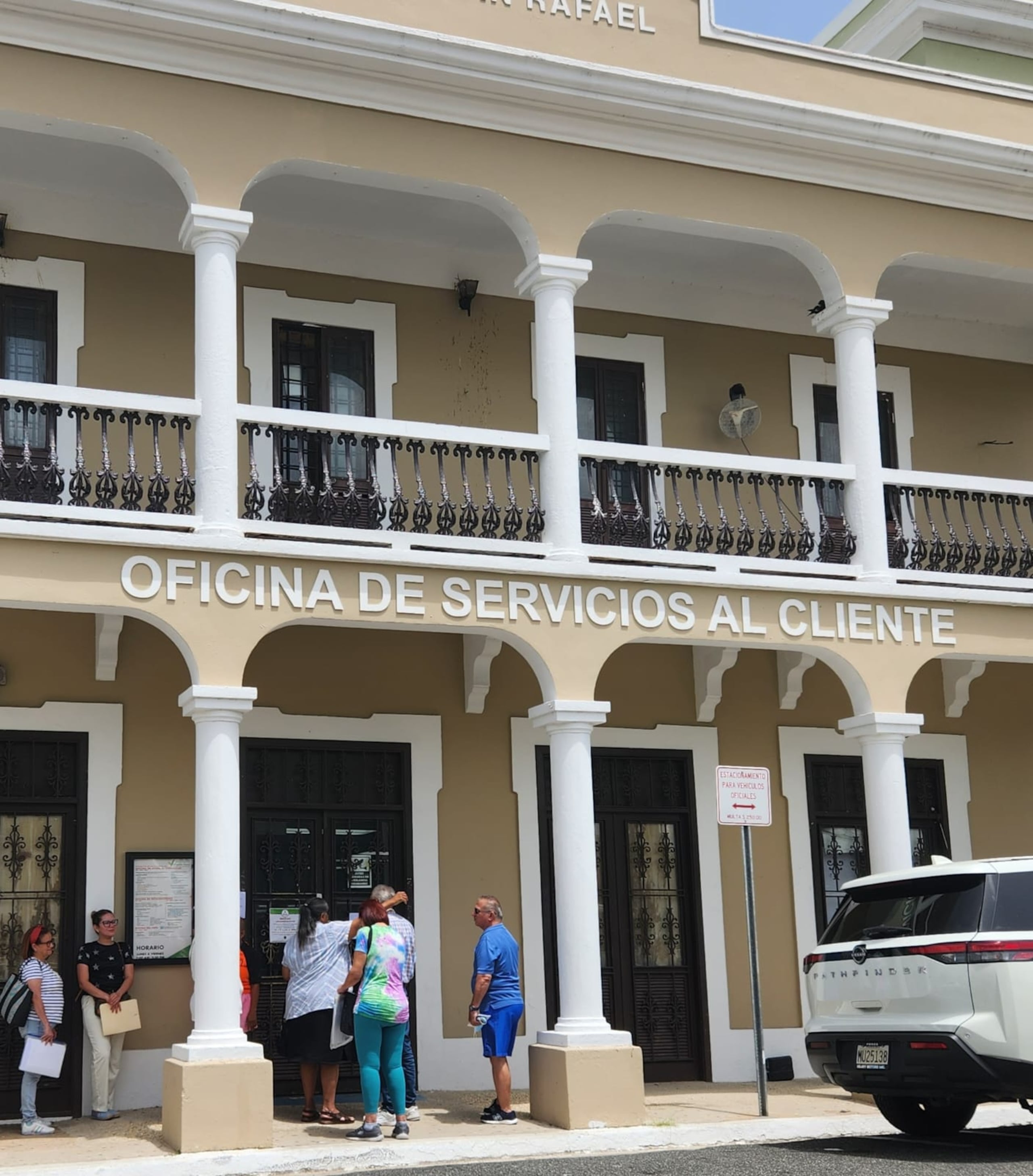 La apreciación general fue positiva, pero no todos los ciudadanos están de acuerdo con el recorte de la jornada laboral.