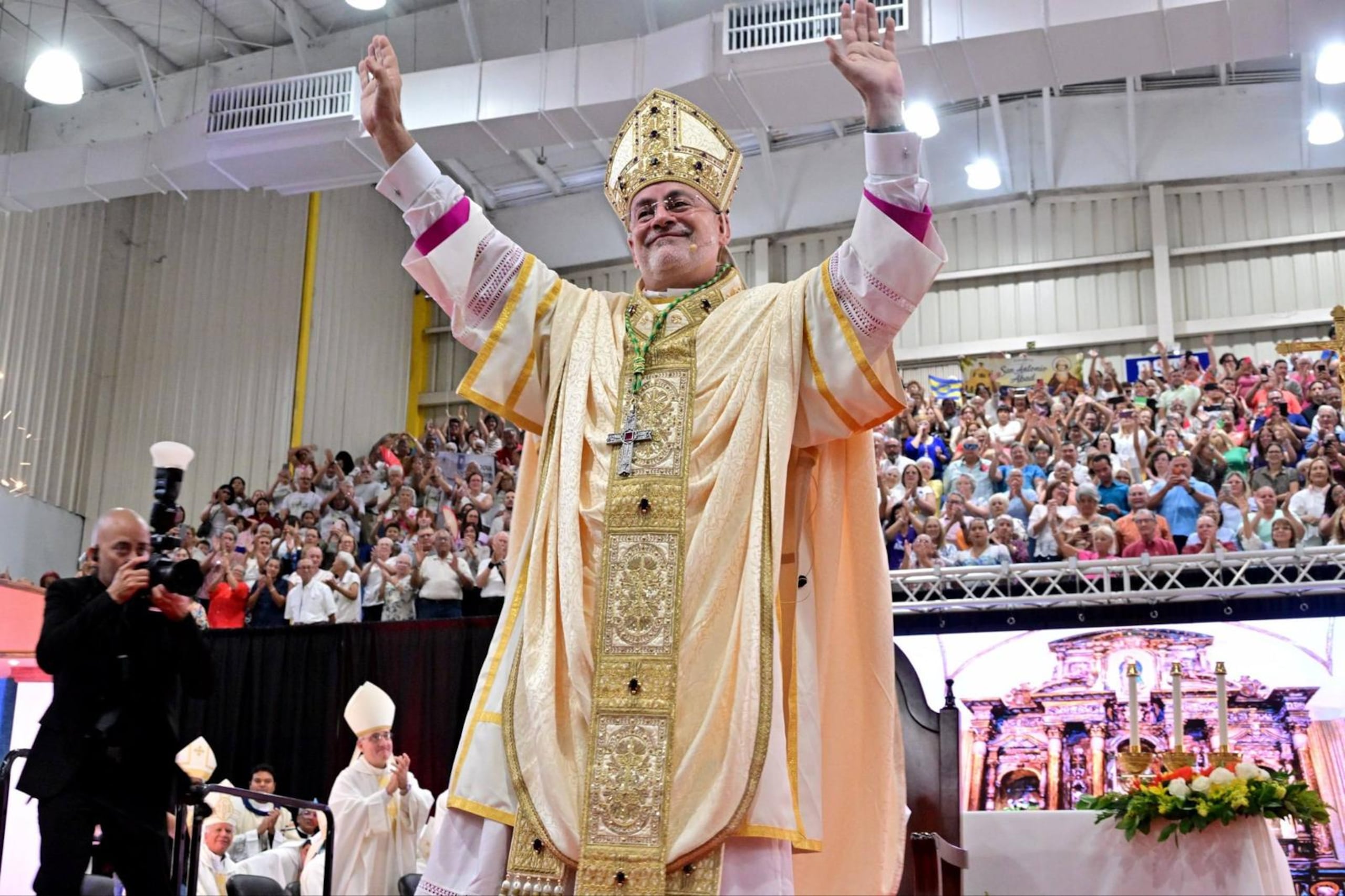 El nuevo obispo de Ponce, Geraldo Ramírez Torres, pidió a Dios sabiduría, un corazón dócil y prudencia.