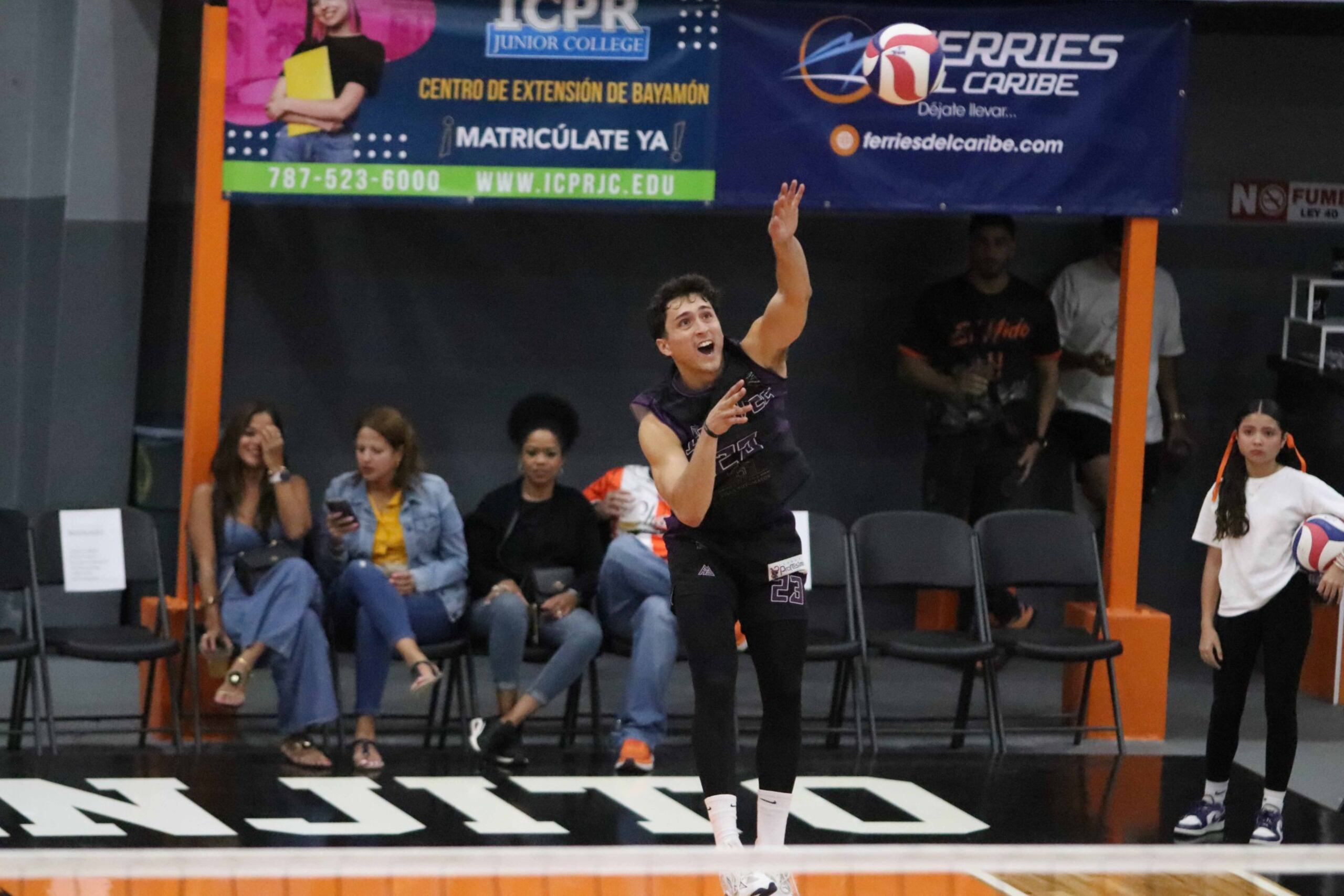 William Rivera, de los Gigantes de Adjuntas, jugó anteriormente con los Indios de Mayagüez y fue jugador nacional de voleibol playero.
