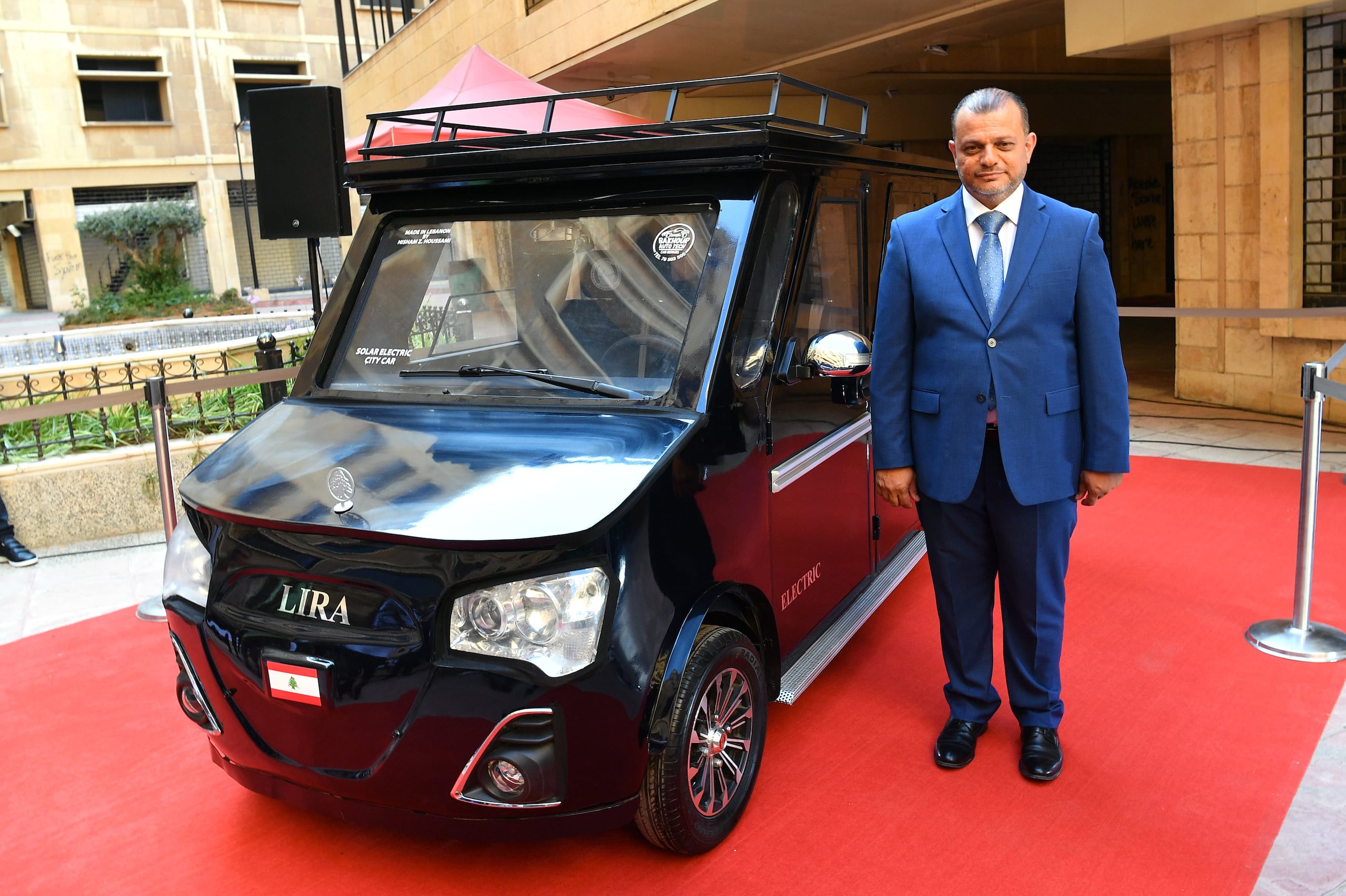 El ingeniero libanés Hisham Houssami dijo que el hibrido eléctrico-solar "Lira", es símbolo de resistencia e innovación.