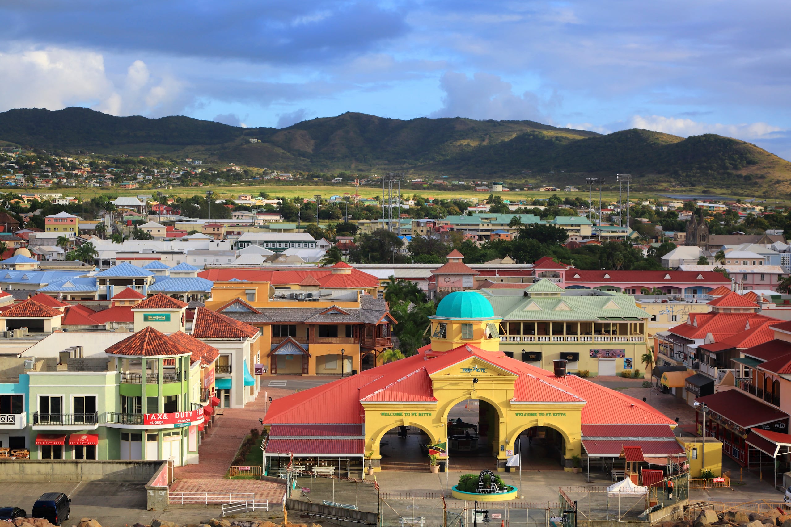 Una compañía de cruceros del Caribe que promociona el sendero en su sitio web advirtió que se trata de una caminata extremadamente extenuante.