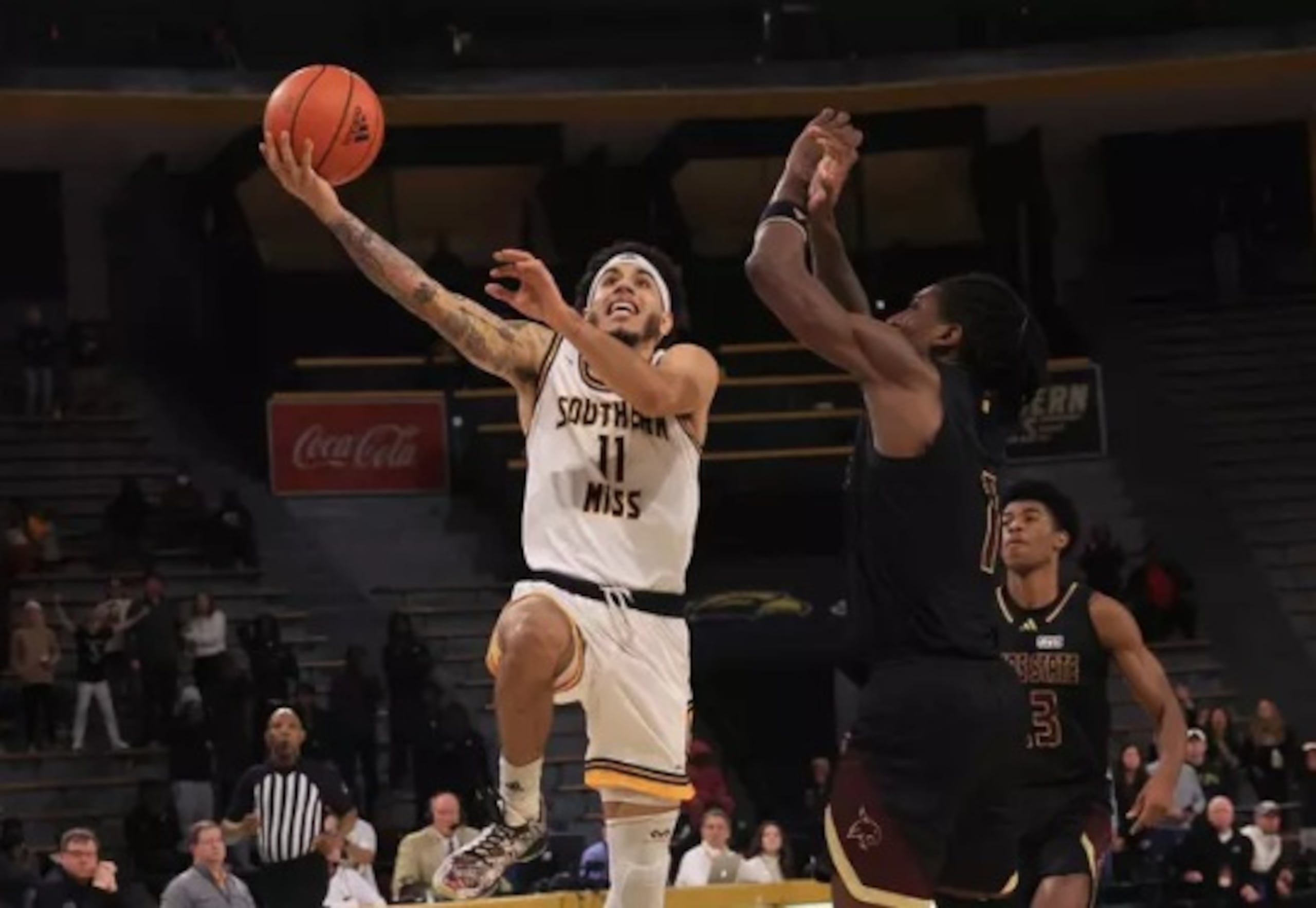 André Curbelo aparece aquí en la acción de uno de sus partidos con Southern Mississippi.