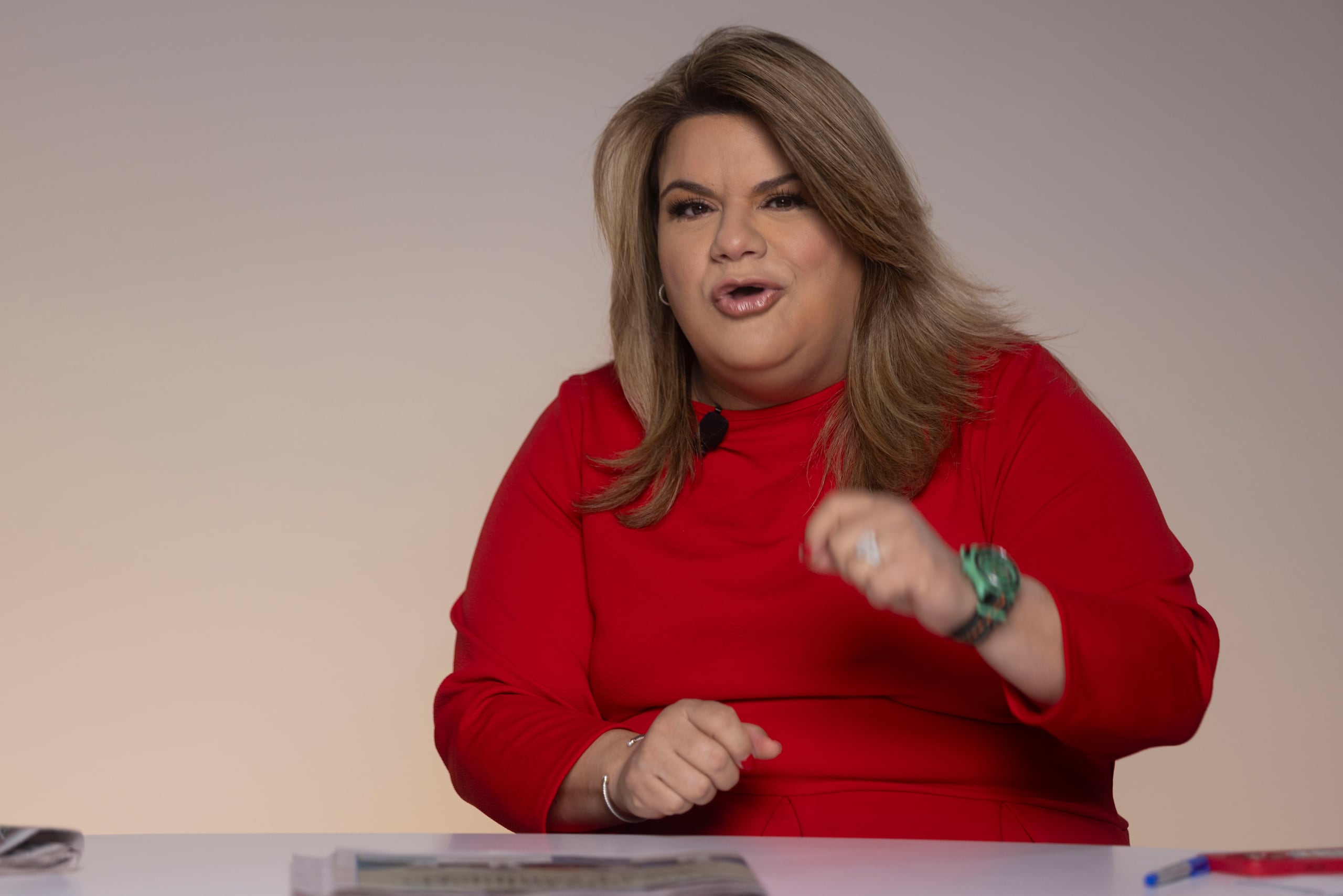 González Colón auguró que, de ganar la gobernación en el próximo ciclo electoral, impondrá un sistema “sencillo, confiable, certero, simple” para emitir permisos. Para lograrlo, propuso 10 cambios al actual sistema.