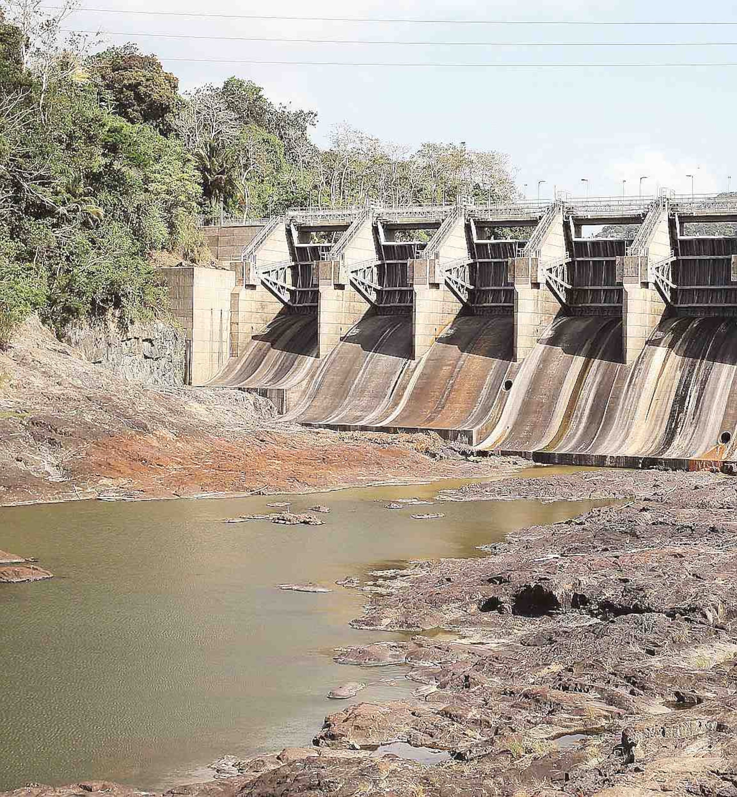 Carraízo es el más bajo de todos, seguido por el embalse de Cidra y La Plata.