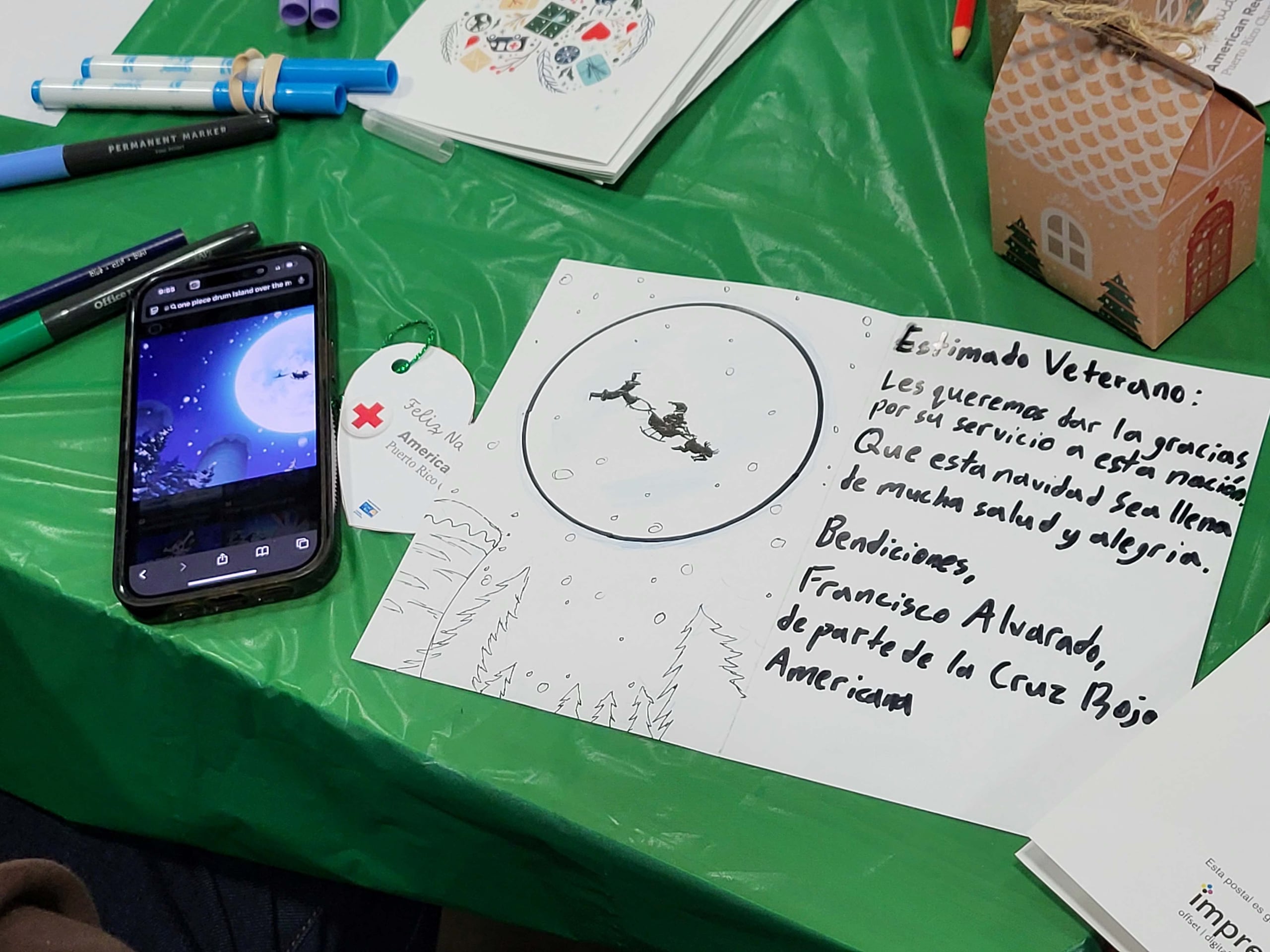 Los voluntarios de los Consejos de Juventud de la Cruz Roja confeccionarán sobre 1,200 postales.