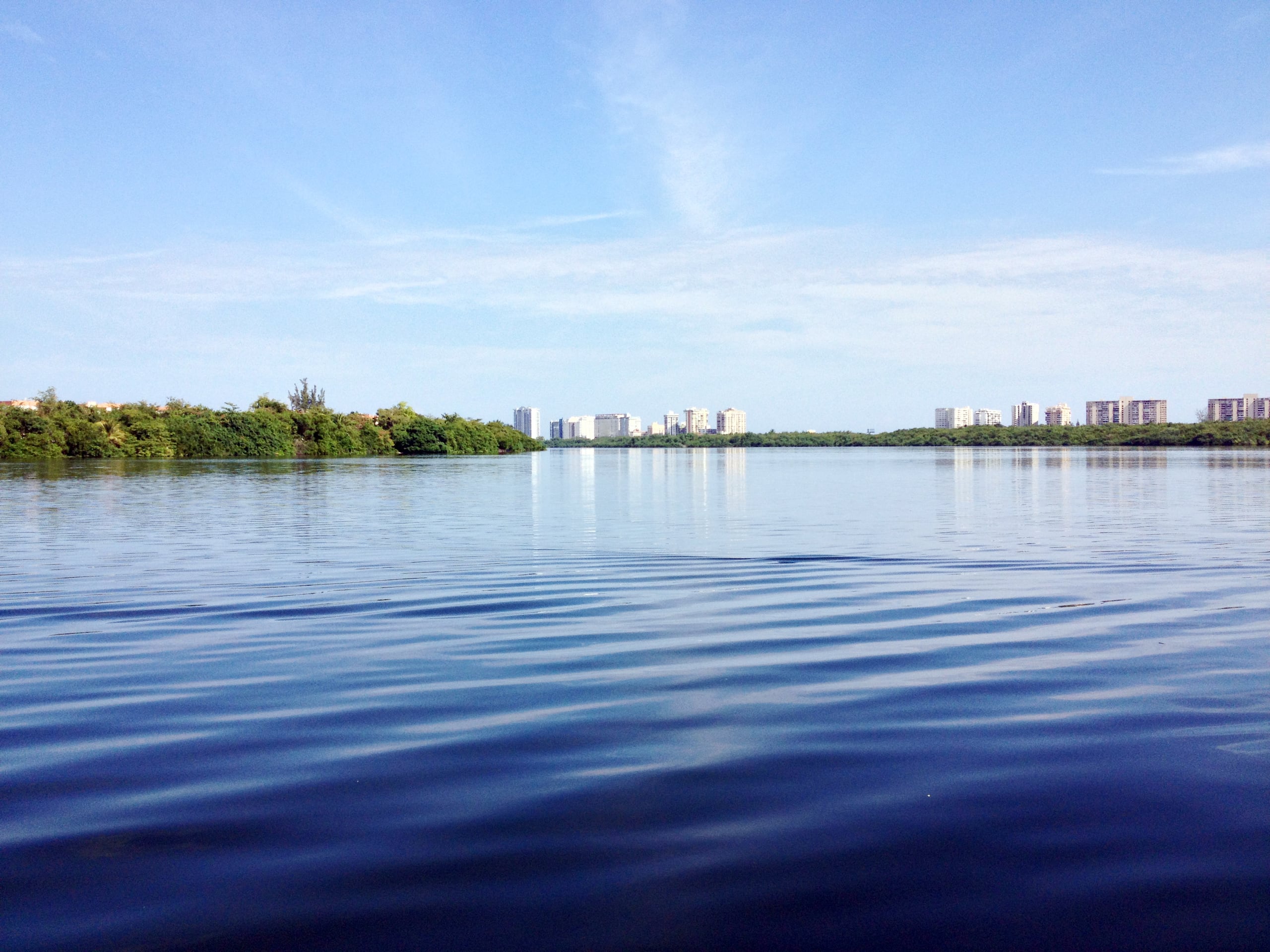 Los agentes localizaron el cuerpo en la laguna San José durante una ronda preventiva. (Archivo)