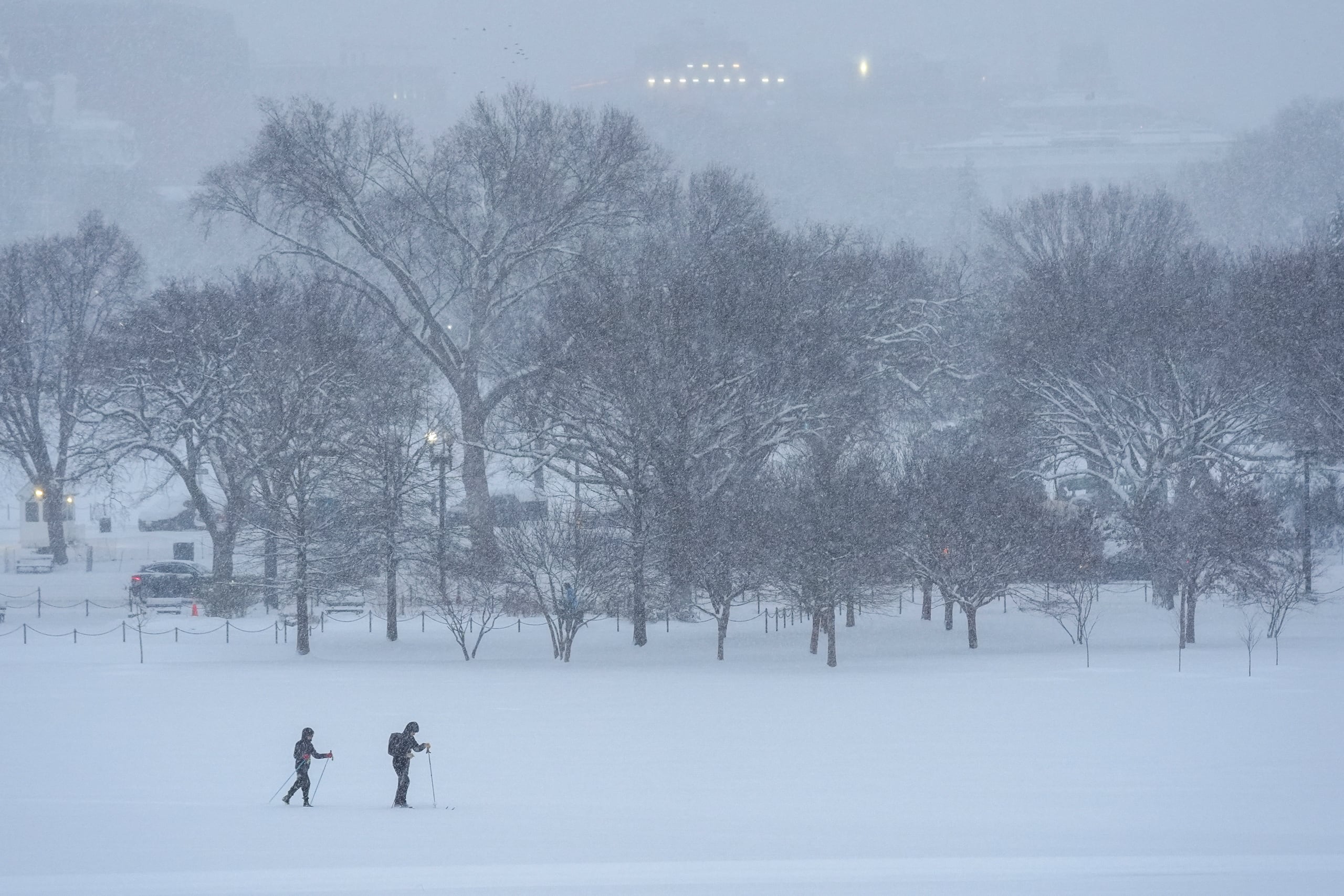 Los meteorólogos del Servicio Meteorológico Nacional pronosticaron precipitaciones invernales en la región de las llanuras del sur a partir del miércoles por la noche, con posibles nevadas en Texas, Oklahoma y Arkansas.