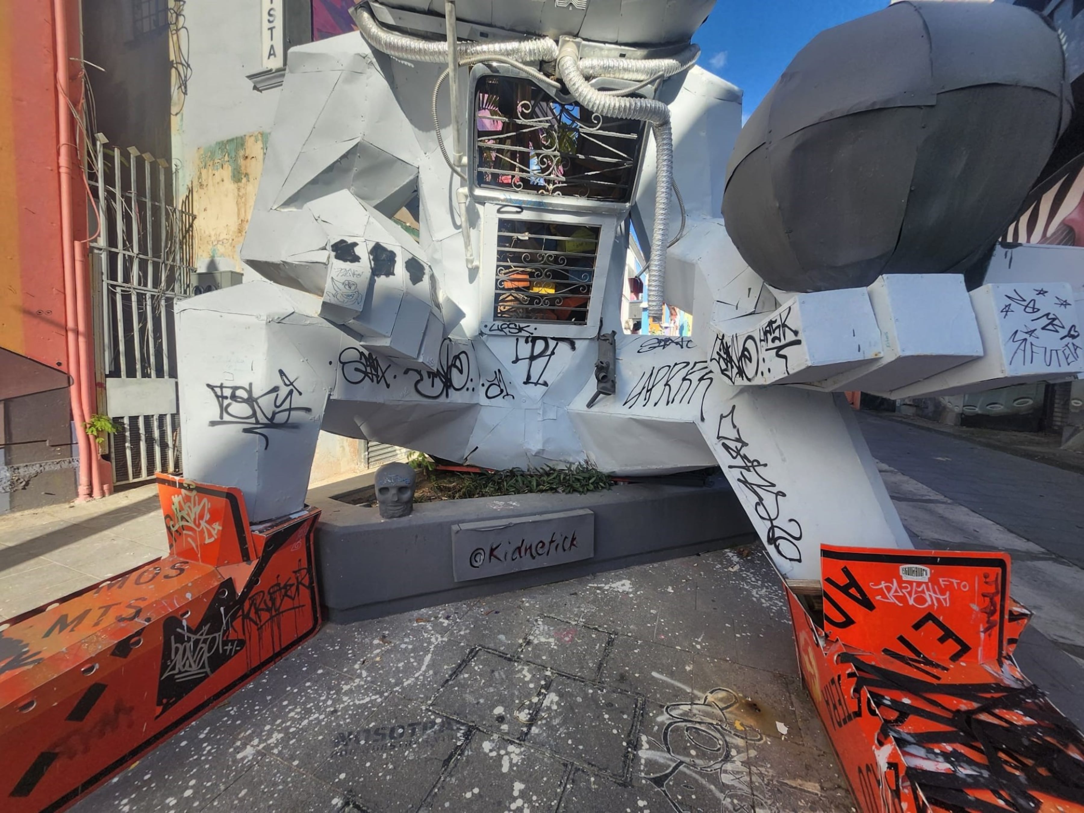 “El Astronauta” imagen publicada en Primera Hora