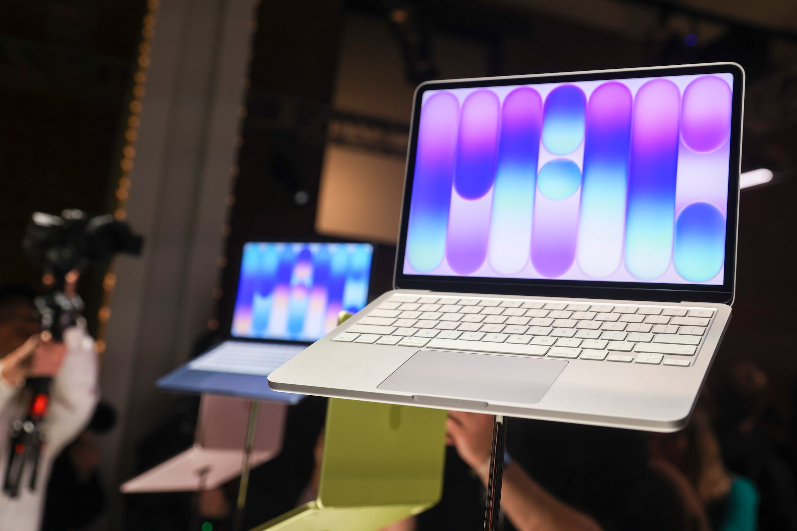 Las computadoras están entre los productos que aumentarán de precio.