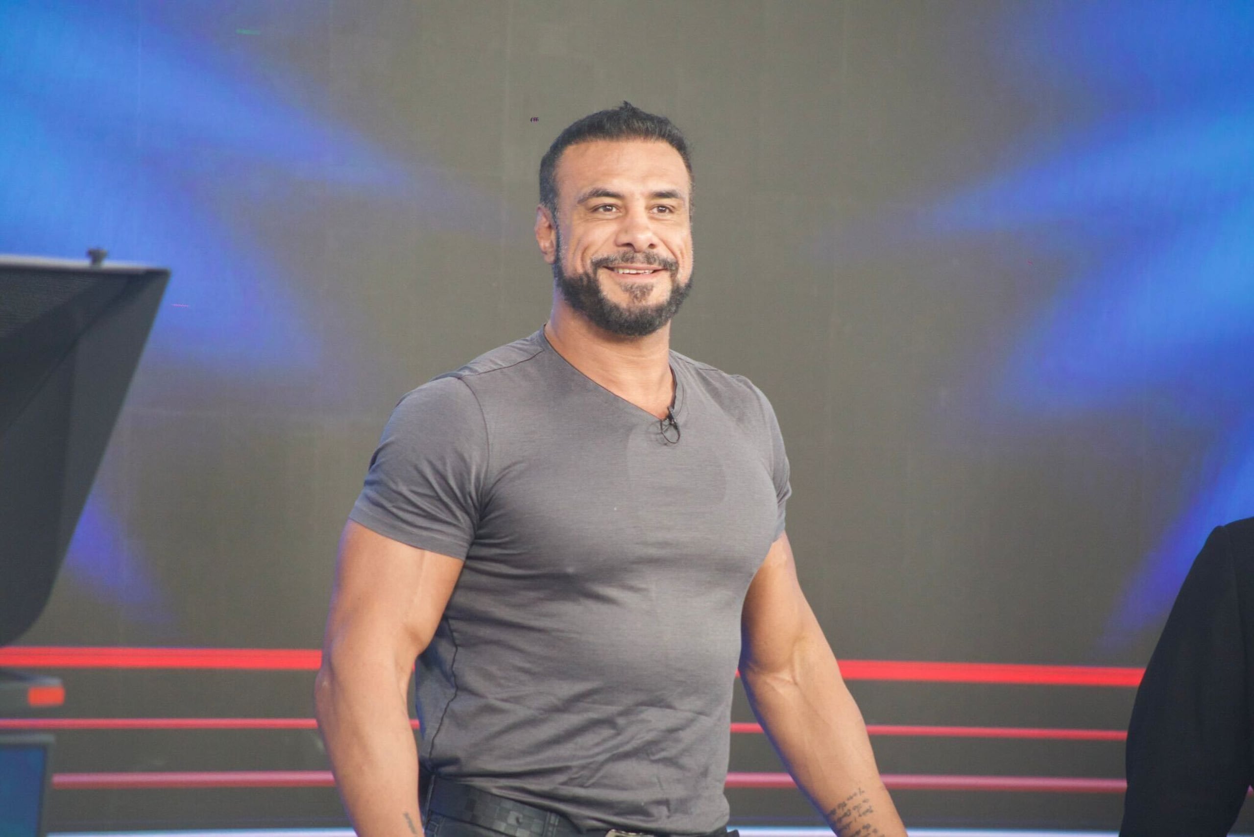 Alberto "El Patrón", exluchador mexicano de la WWE.