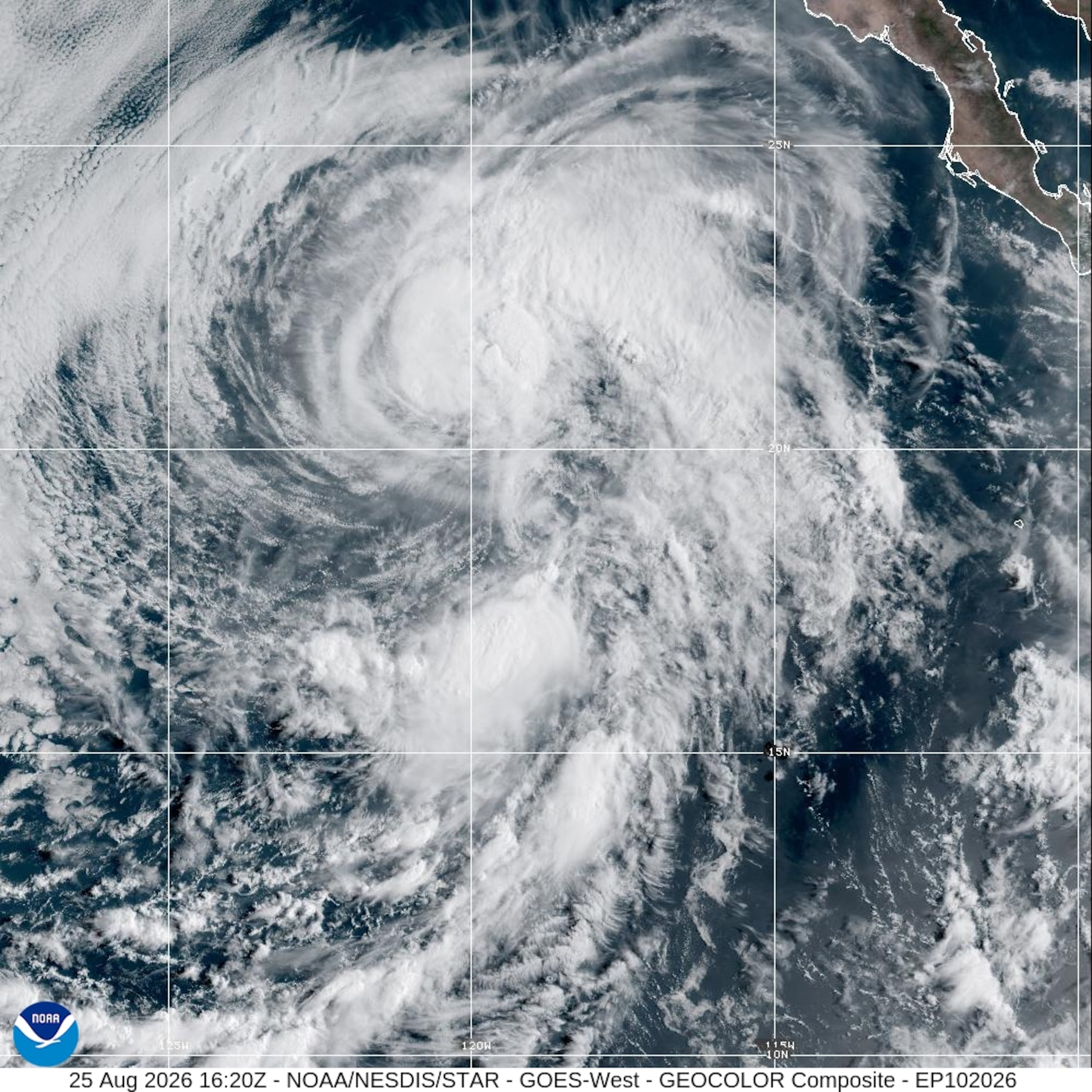 Imagen de satélite de la tormenta tropical Julio en el océano Pacífico este martes, 25 de agosto de 2026.