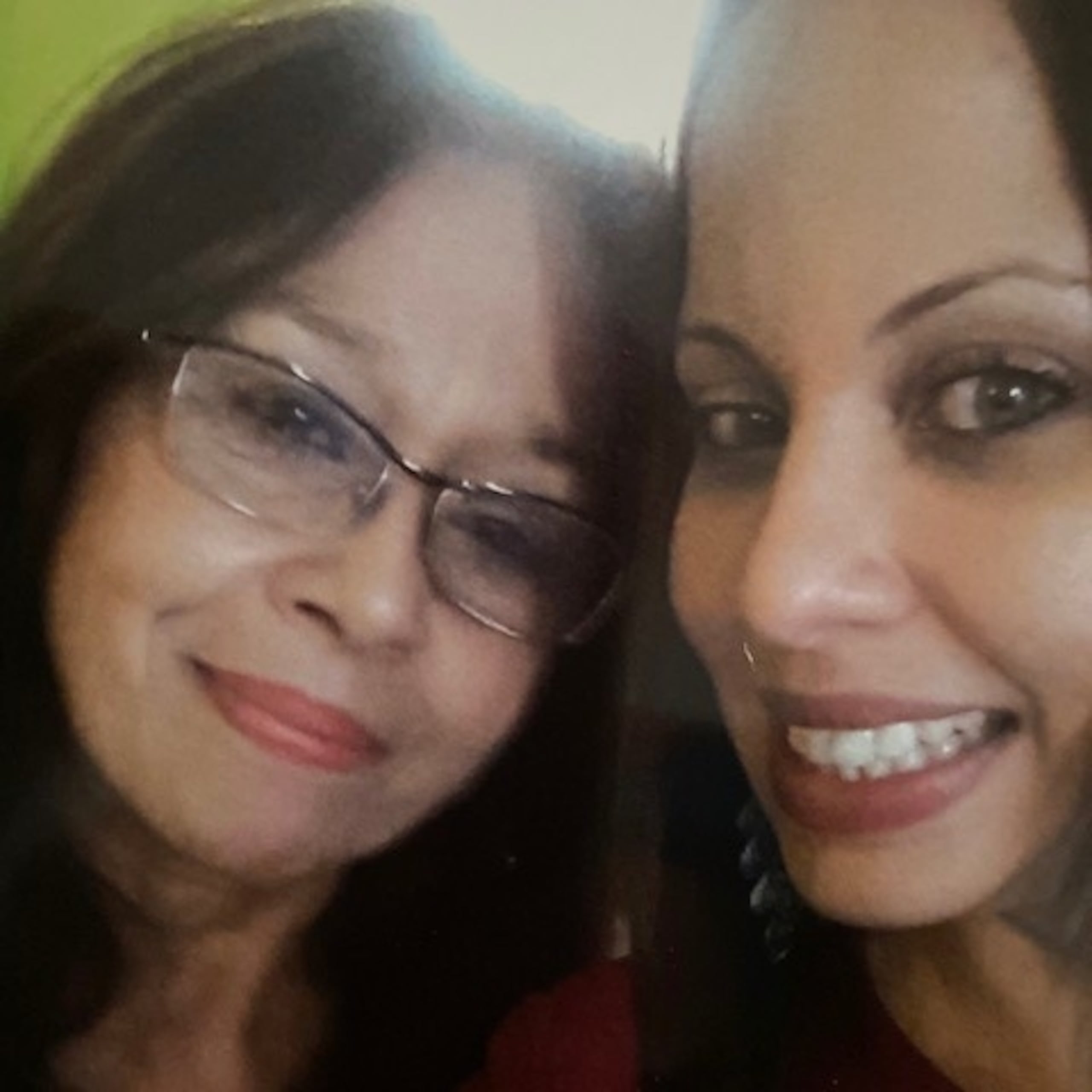 Nitza Ríos siente una conexión con su hija Arellys Mercado todos los días.