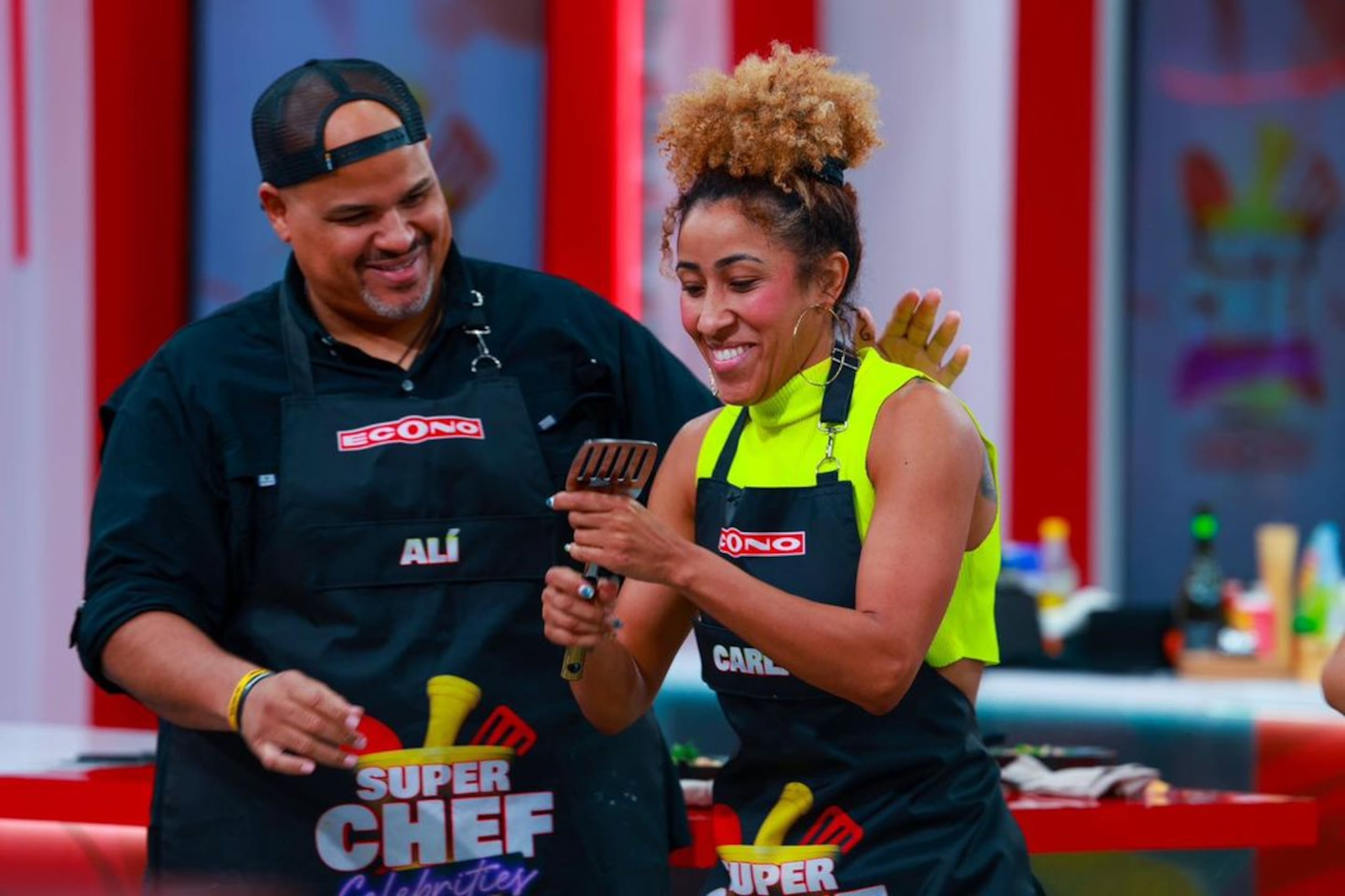 Carla Cortijo se consagró con tres "Espátulas Salvadoras" en la competencia de Wapa TV, colocándola como una de las mejores contenedoras de la segunda temporada.
