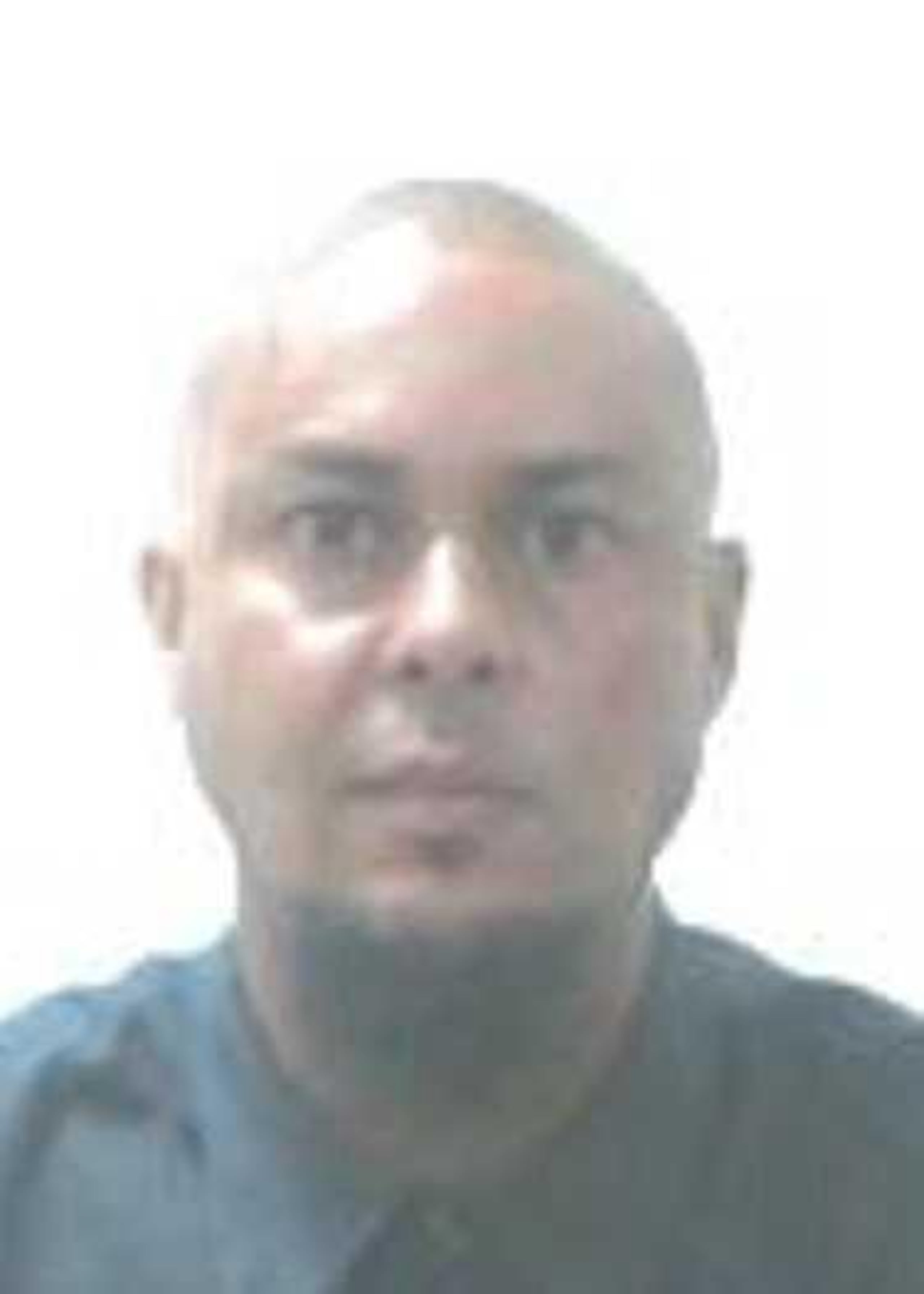Las autoridades solicitaron la ayuda de la ciudadanía para localizar a Víctor Ramos Rivera, de 39 años, para entrevistarlo con relación al asesinato de su expareja y su novio.